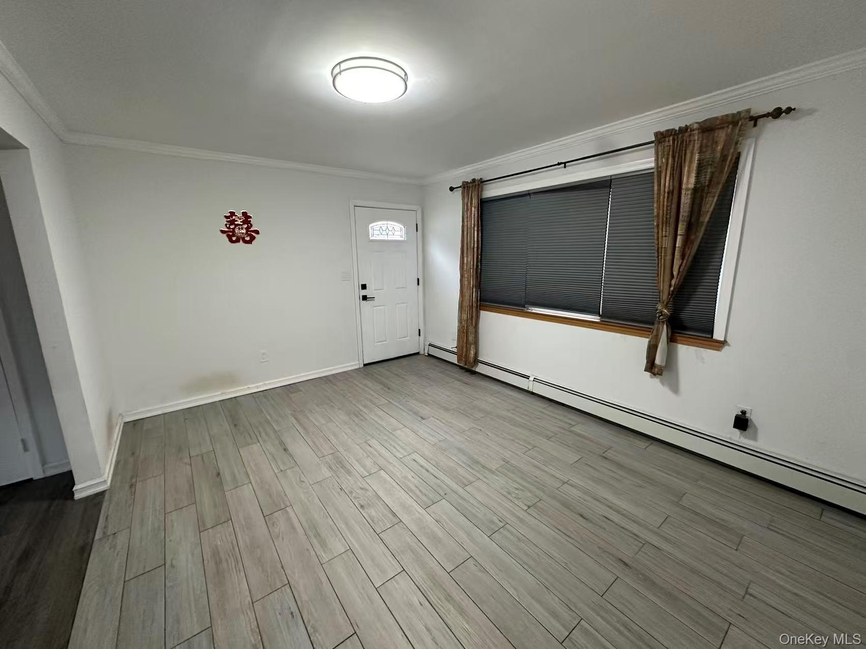 #17 photo, 173 Davenport Street, সাফোক কাউন্টি Lindenhurst , NY 11757