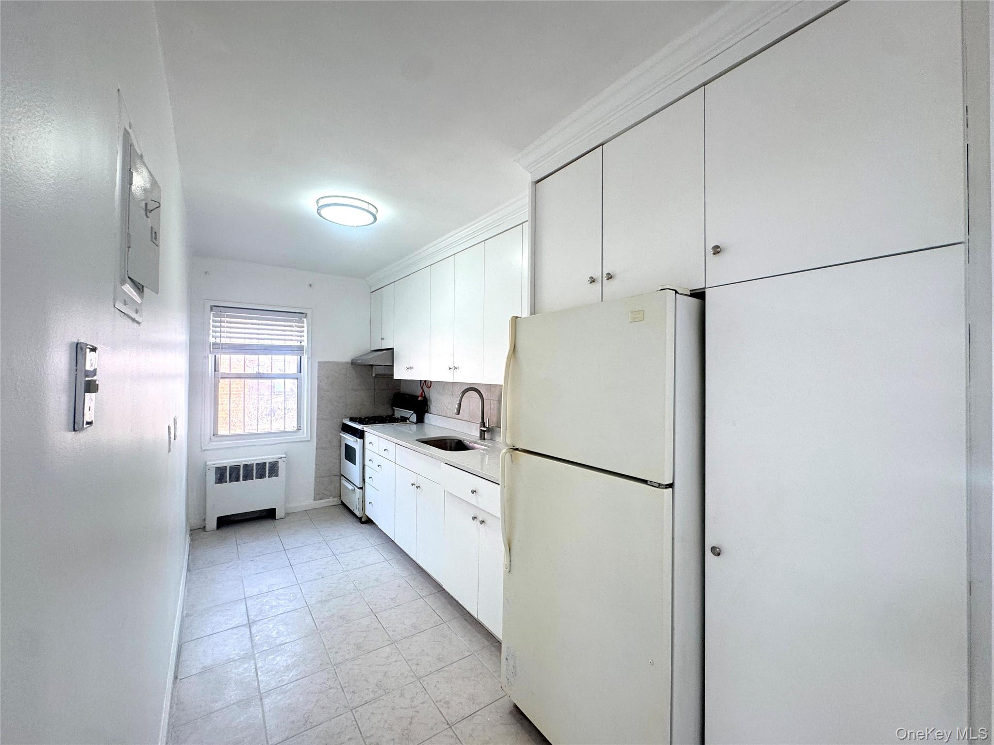 #11 photo, 6824 140th Street, Flushing , NY 11367