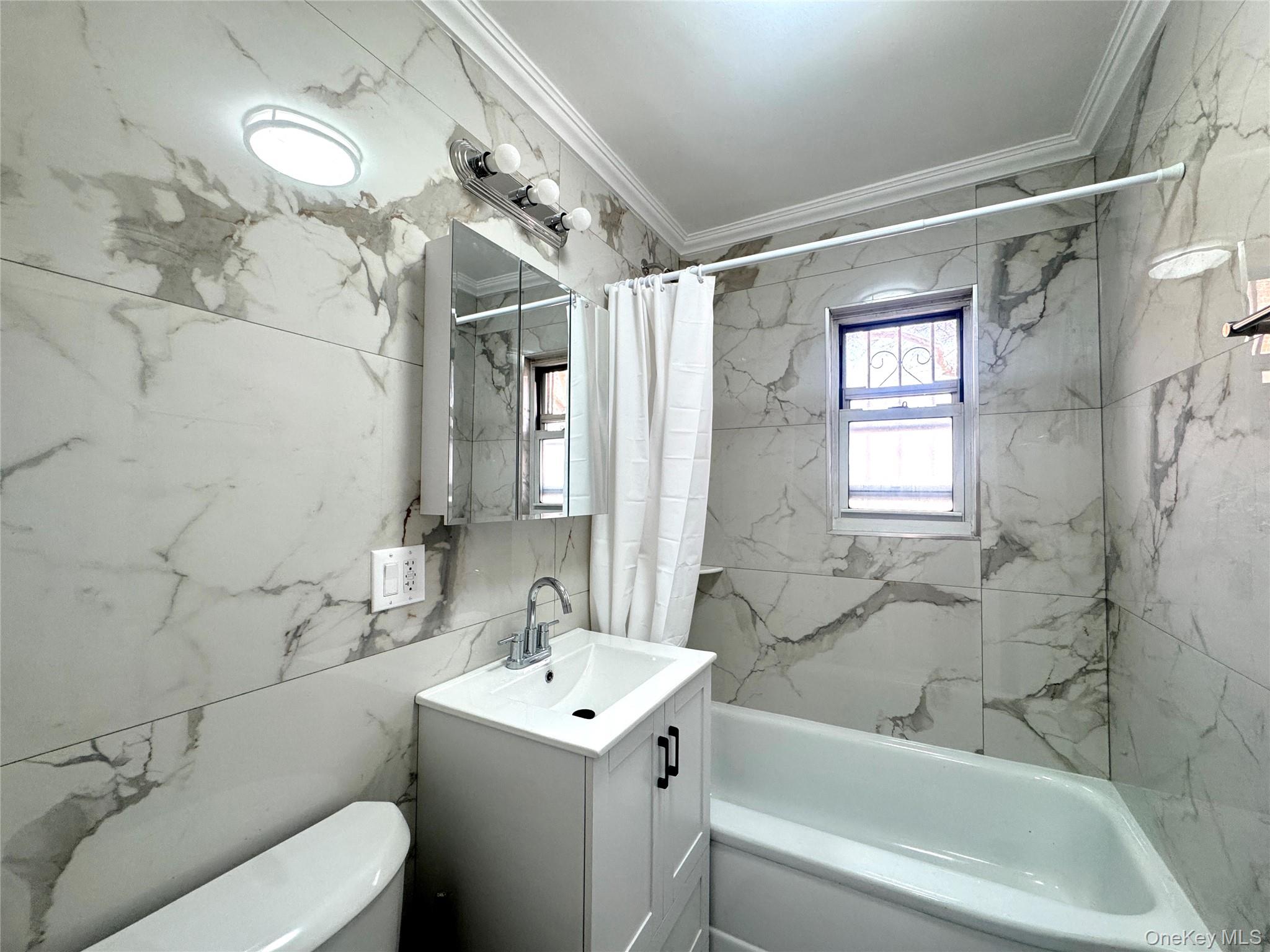 #14 photo, 6824 140th Street, Flushing , NY 11367