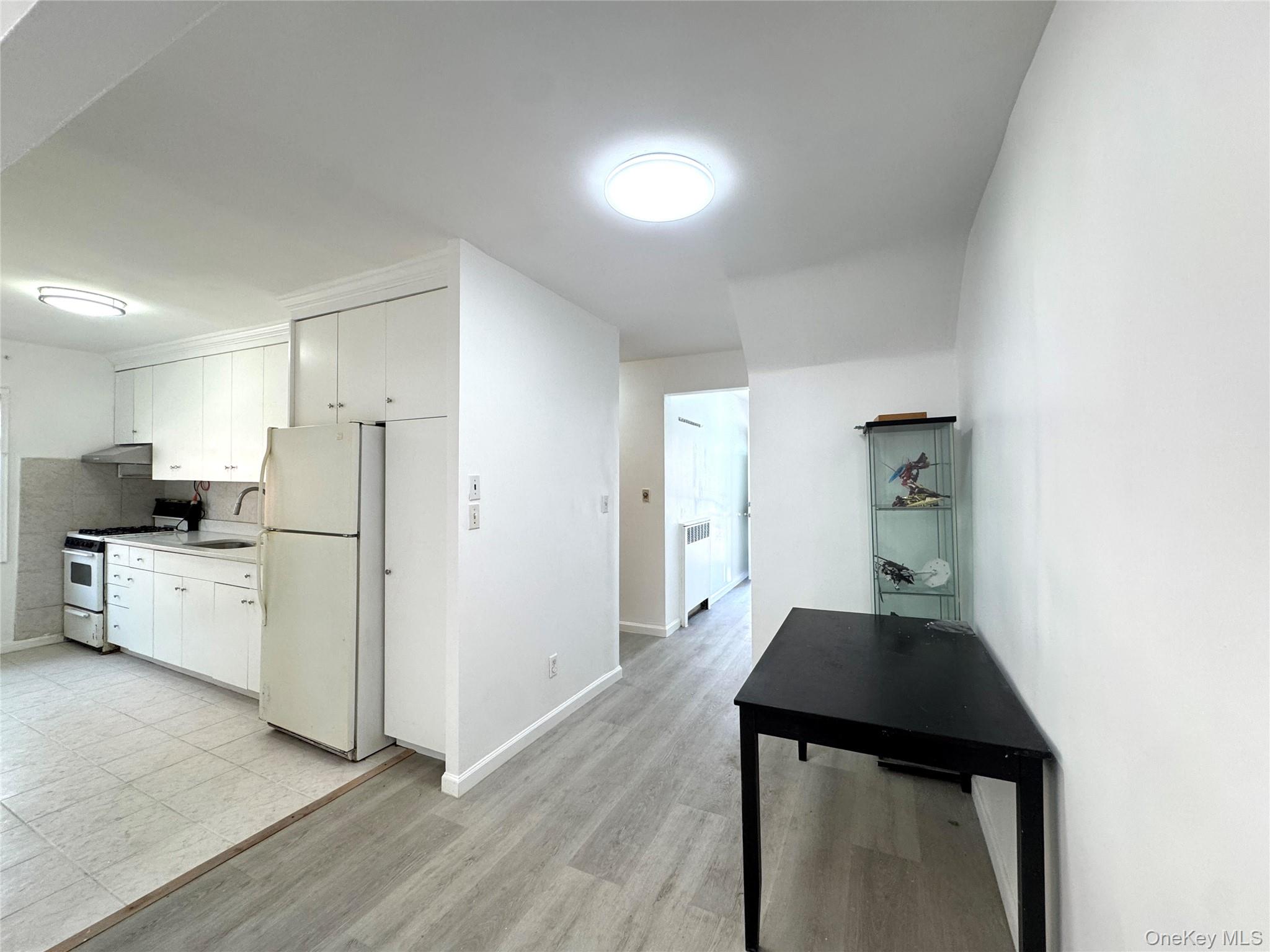 #9 photo, 6824 140th Street, Flushing , NY 11367