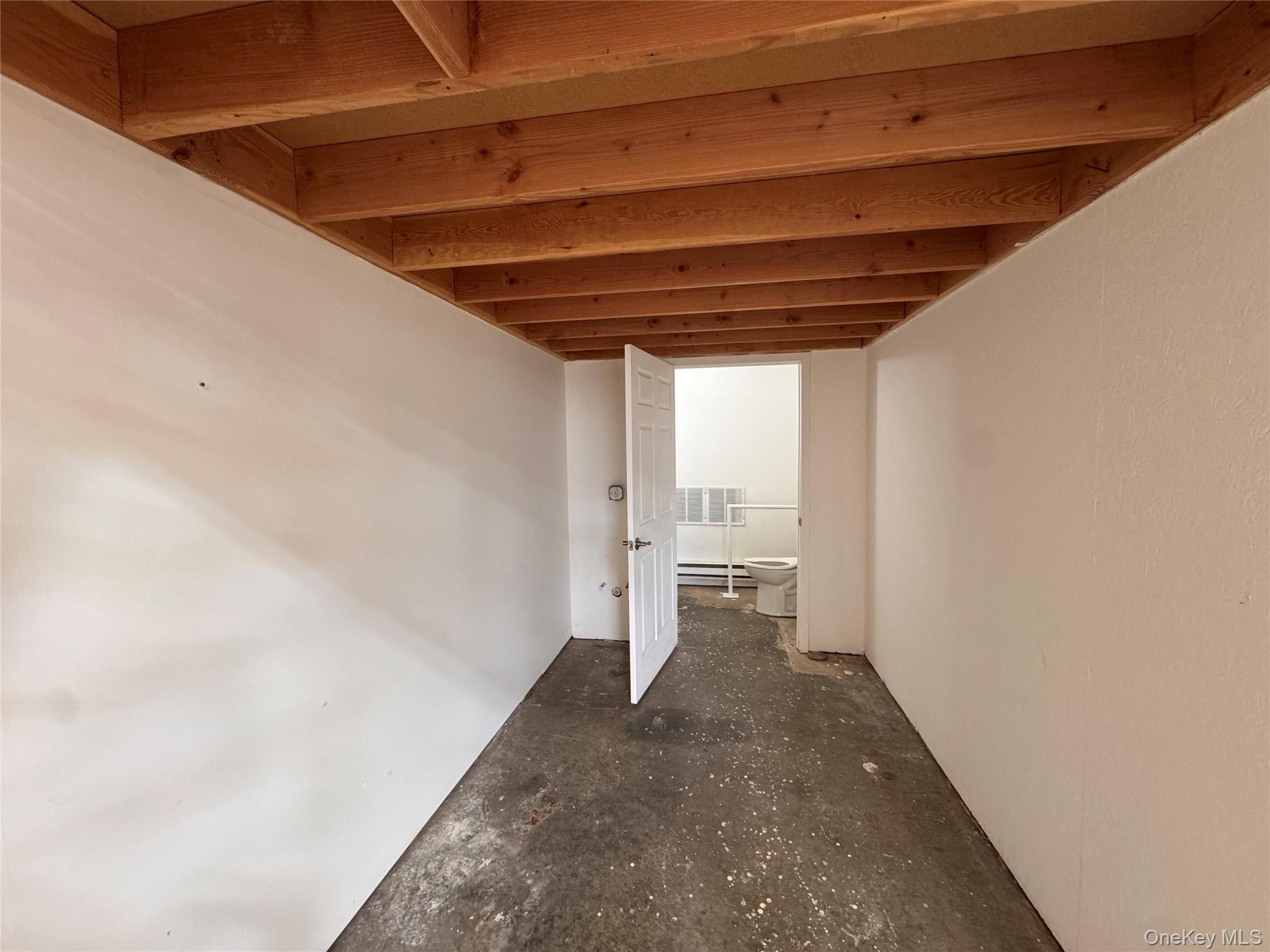 #4 photo, 9 Hanna Lane, Beacon , NY 12508