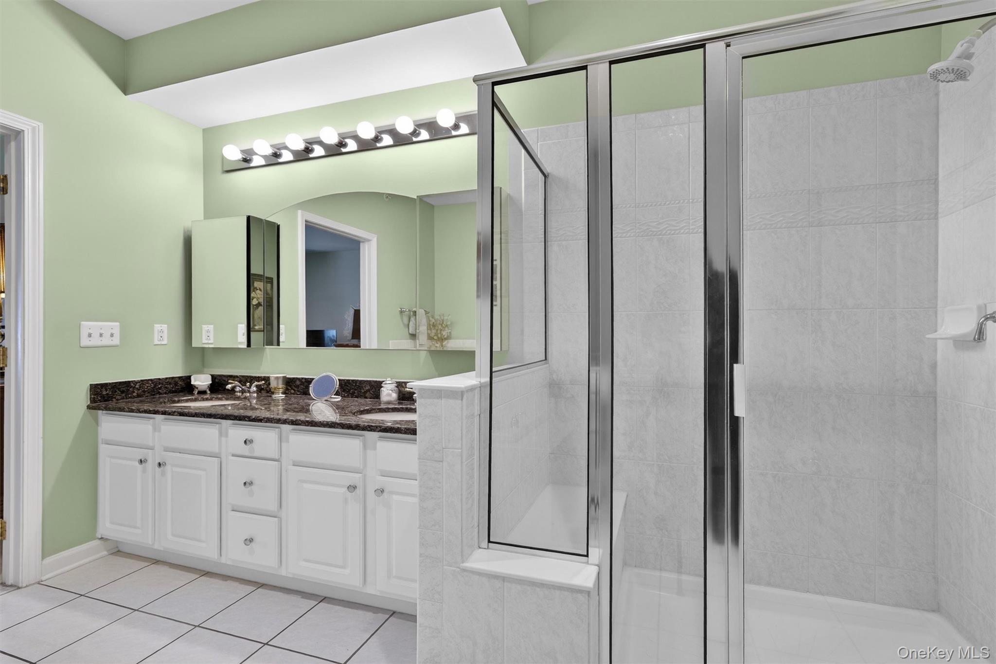 #20 photo, 28 N De Baun Avenue, Suffern , NY 10901