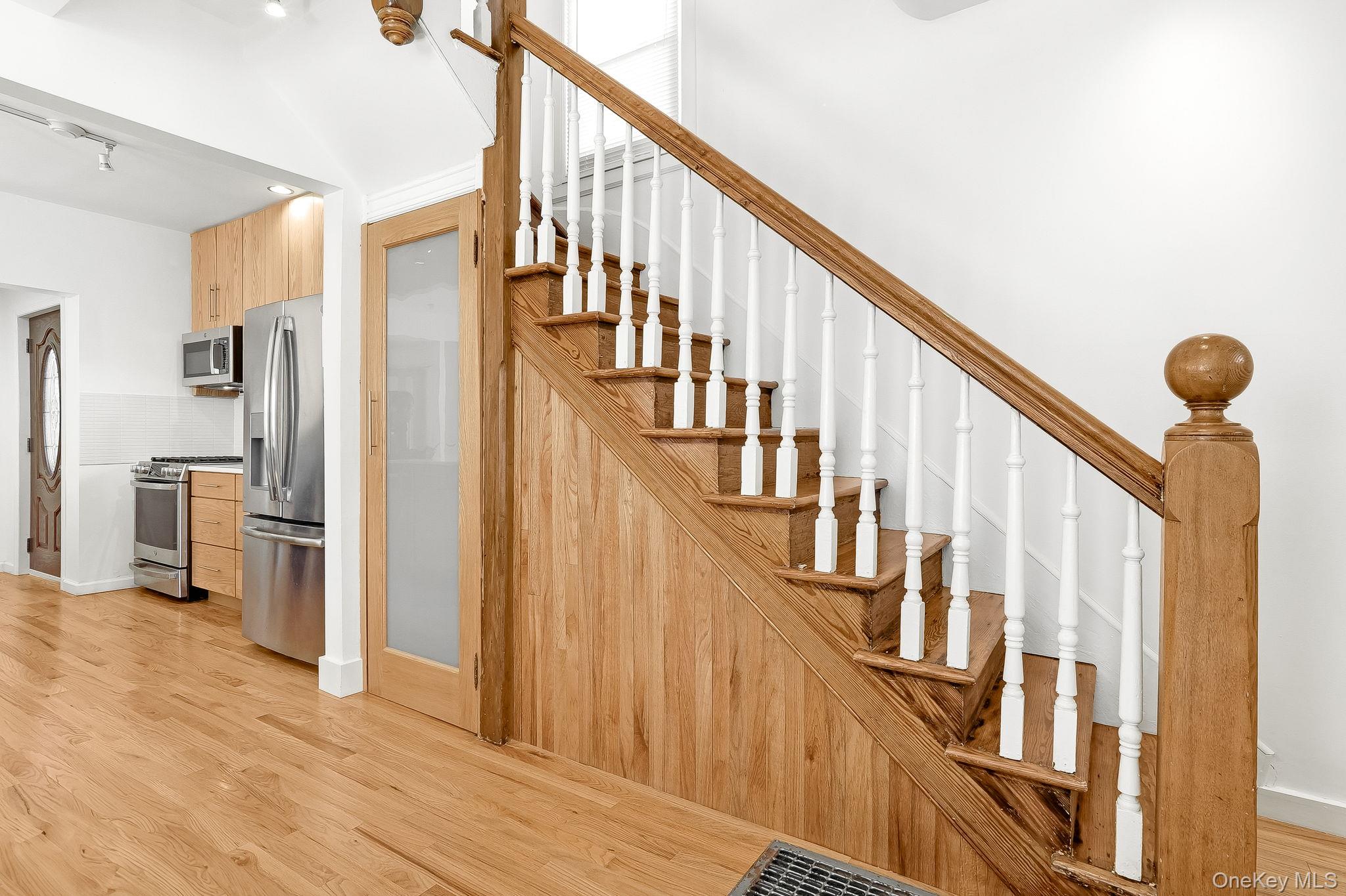 #12 photo, 11 S Cedar Street, Beacon , NY 12508