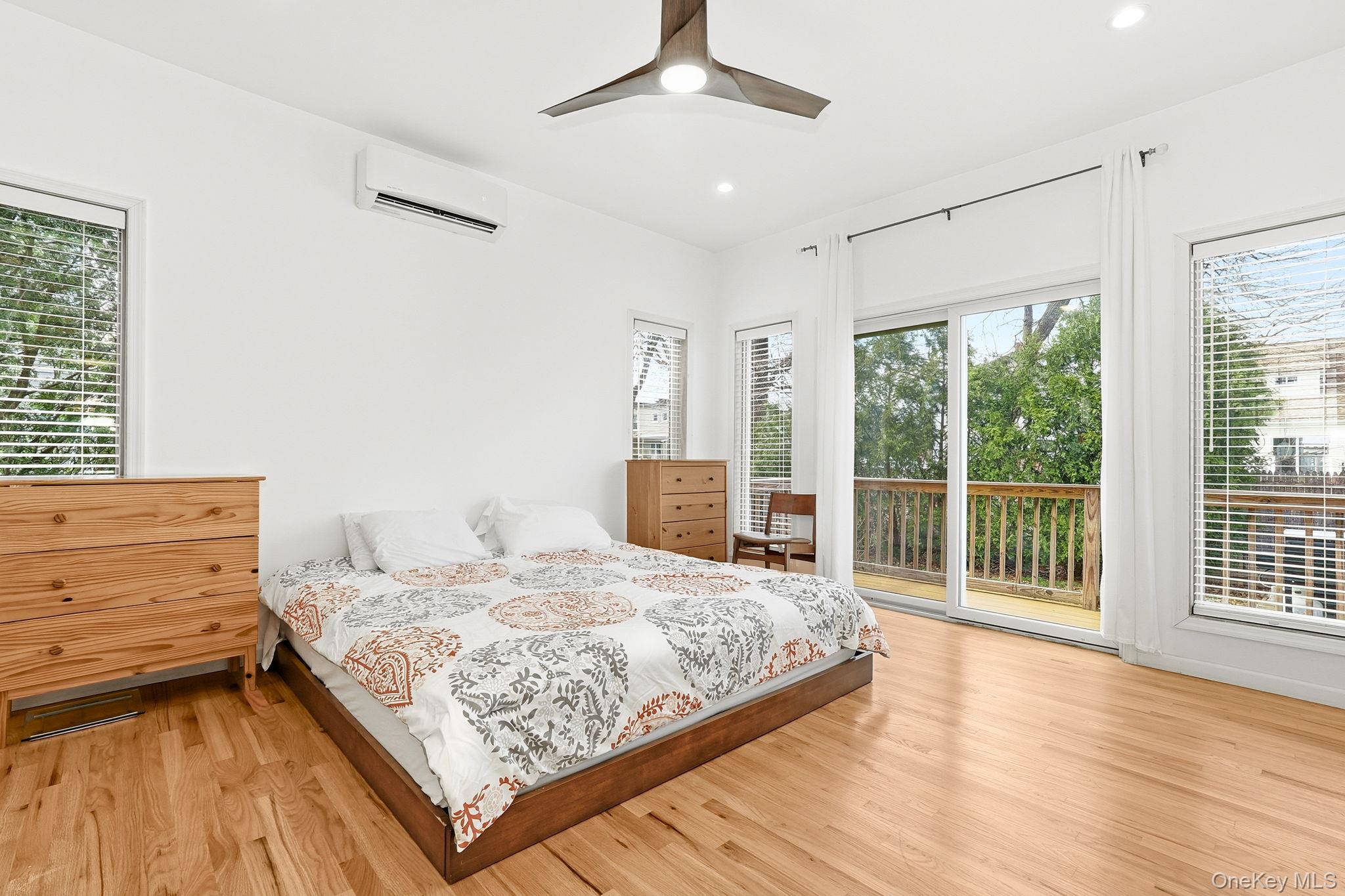 #13 photo, 11 S Cedar Street, Beacon , NY 12508