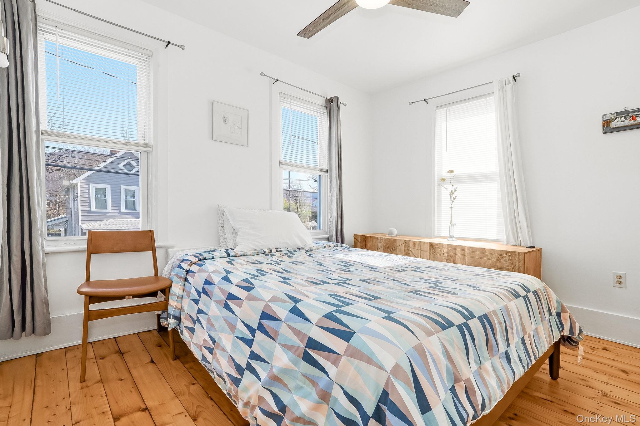 #20 photo, 11 S Cedar Street, Beacon , NY 12508