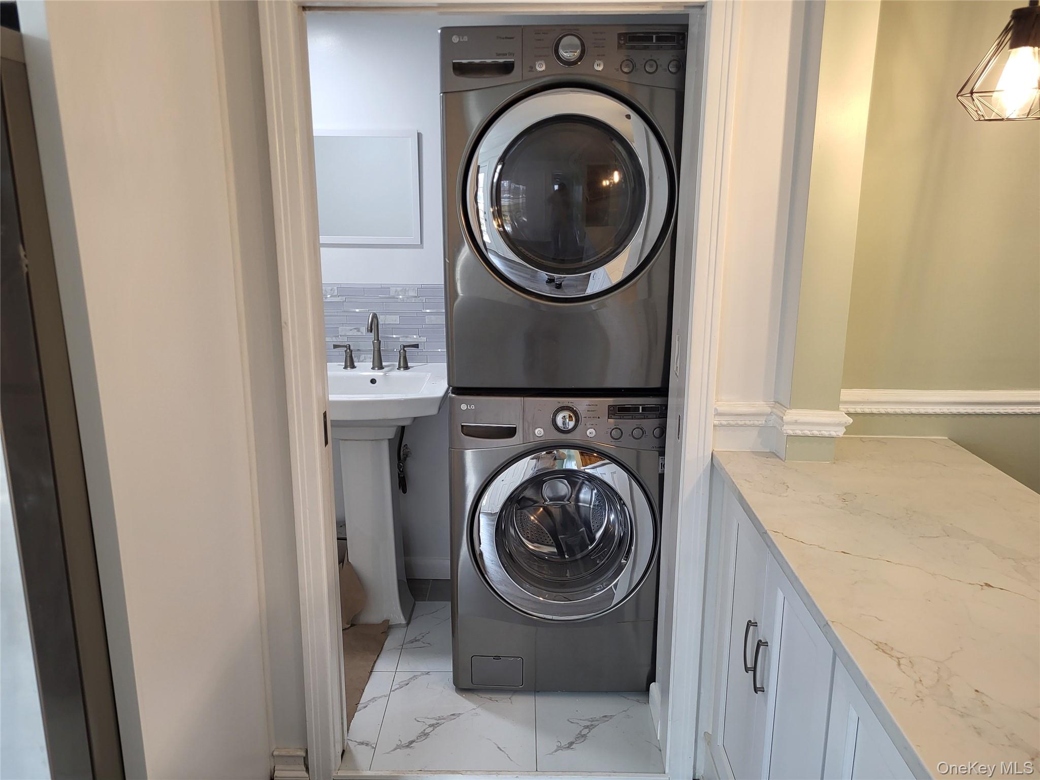 #9 photo, 83 W Main Street, Port Jervis , NY 12771