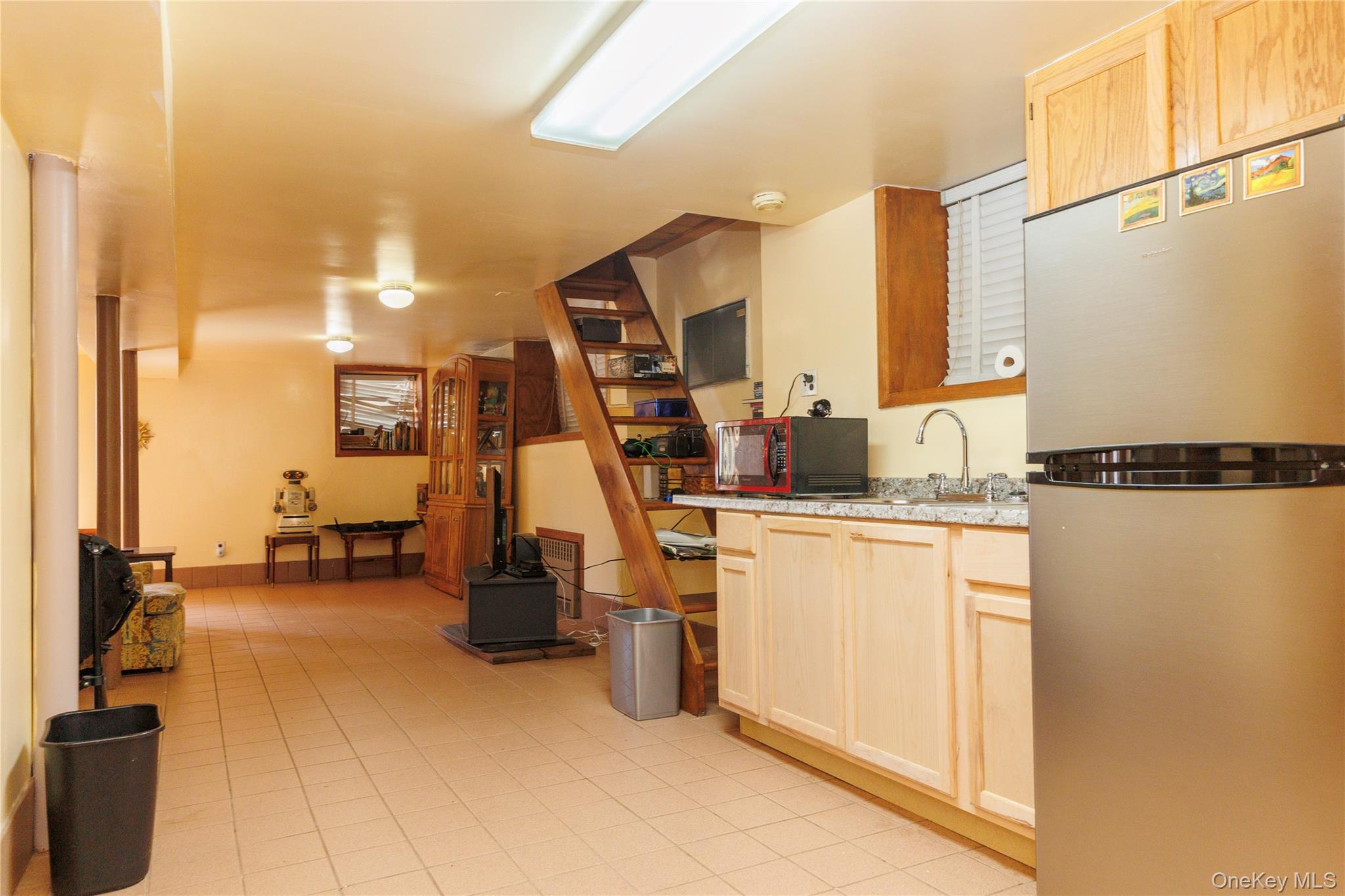 #18 photo, 2021 Haight Avenue, Bronx , NY 10461