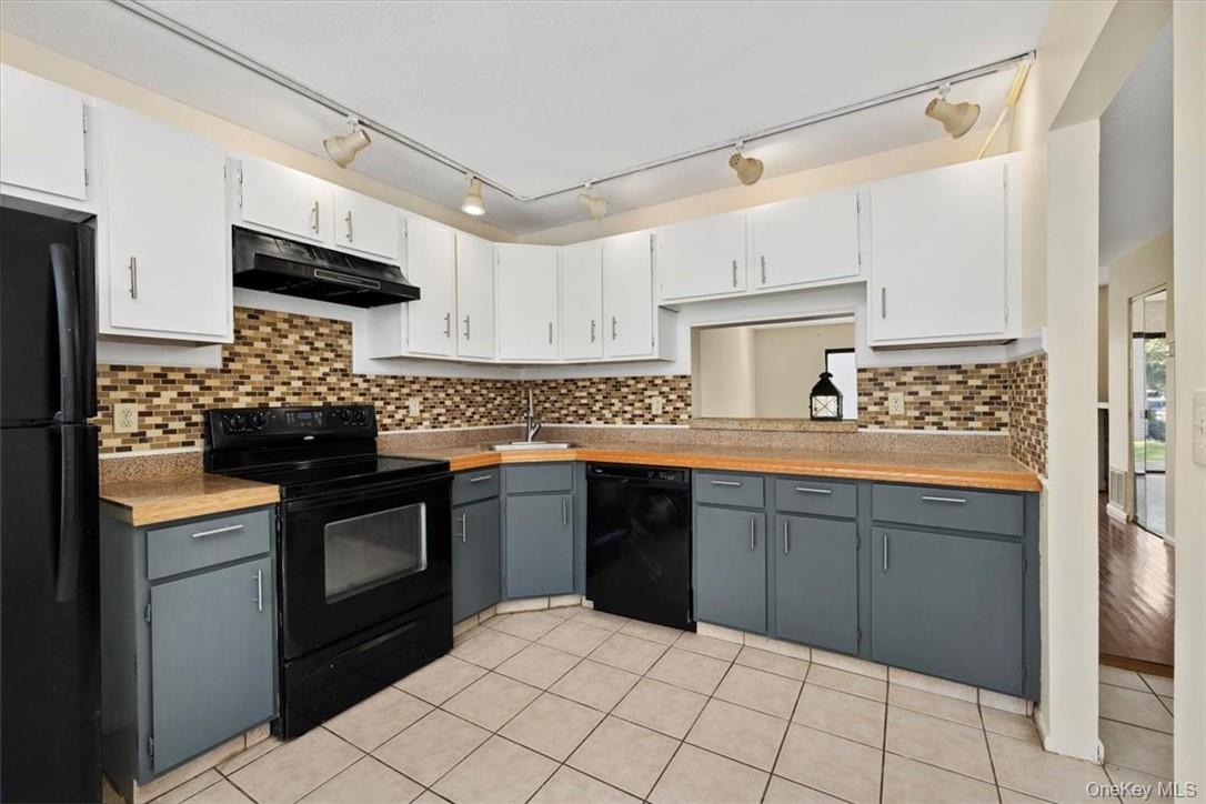 #2 photo, 19 Moore Lane, Washingtonville , NY 10992