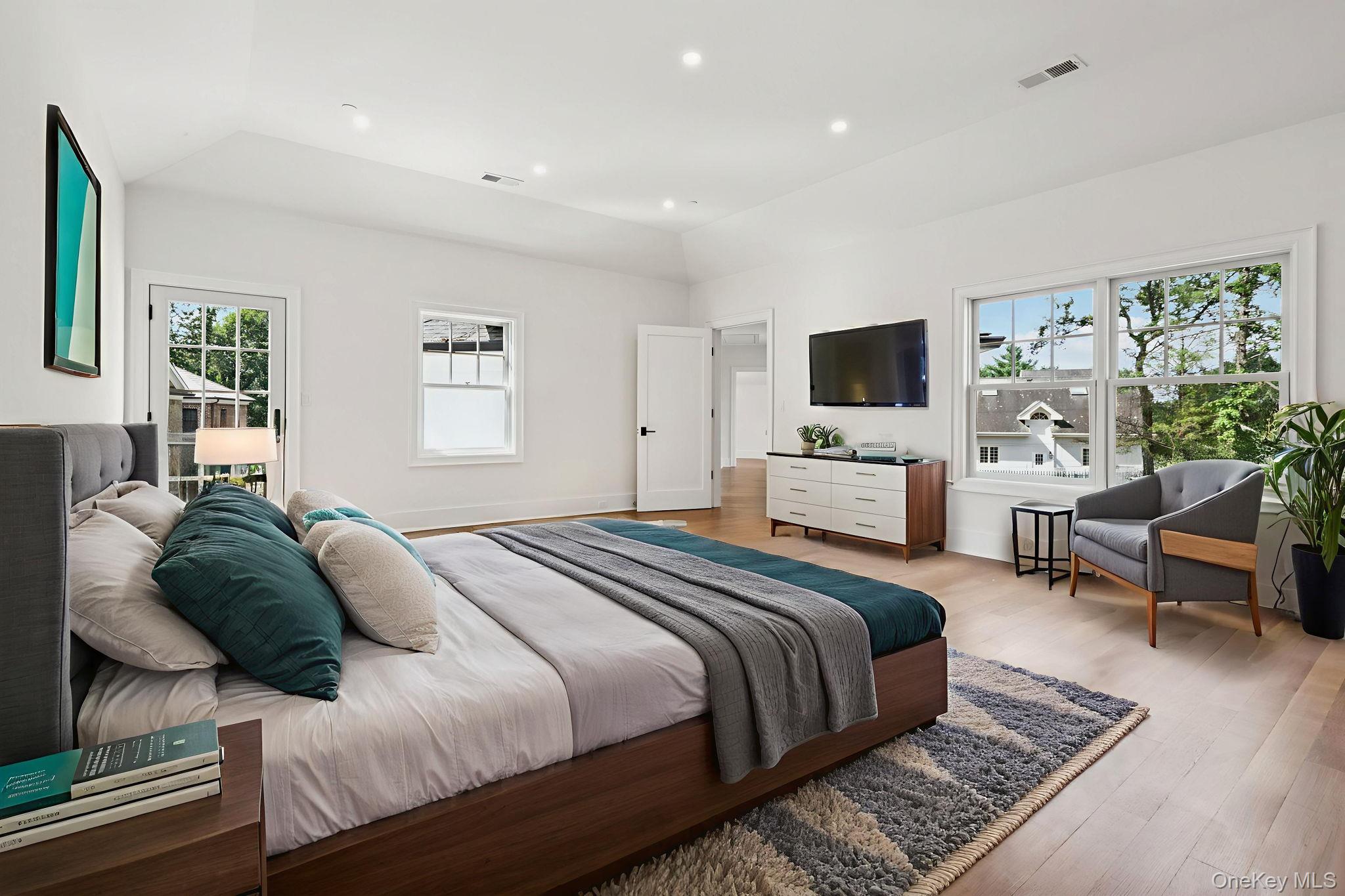 #20 photo, 15 High Point Terrace, Scarsdale , NY 10583