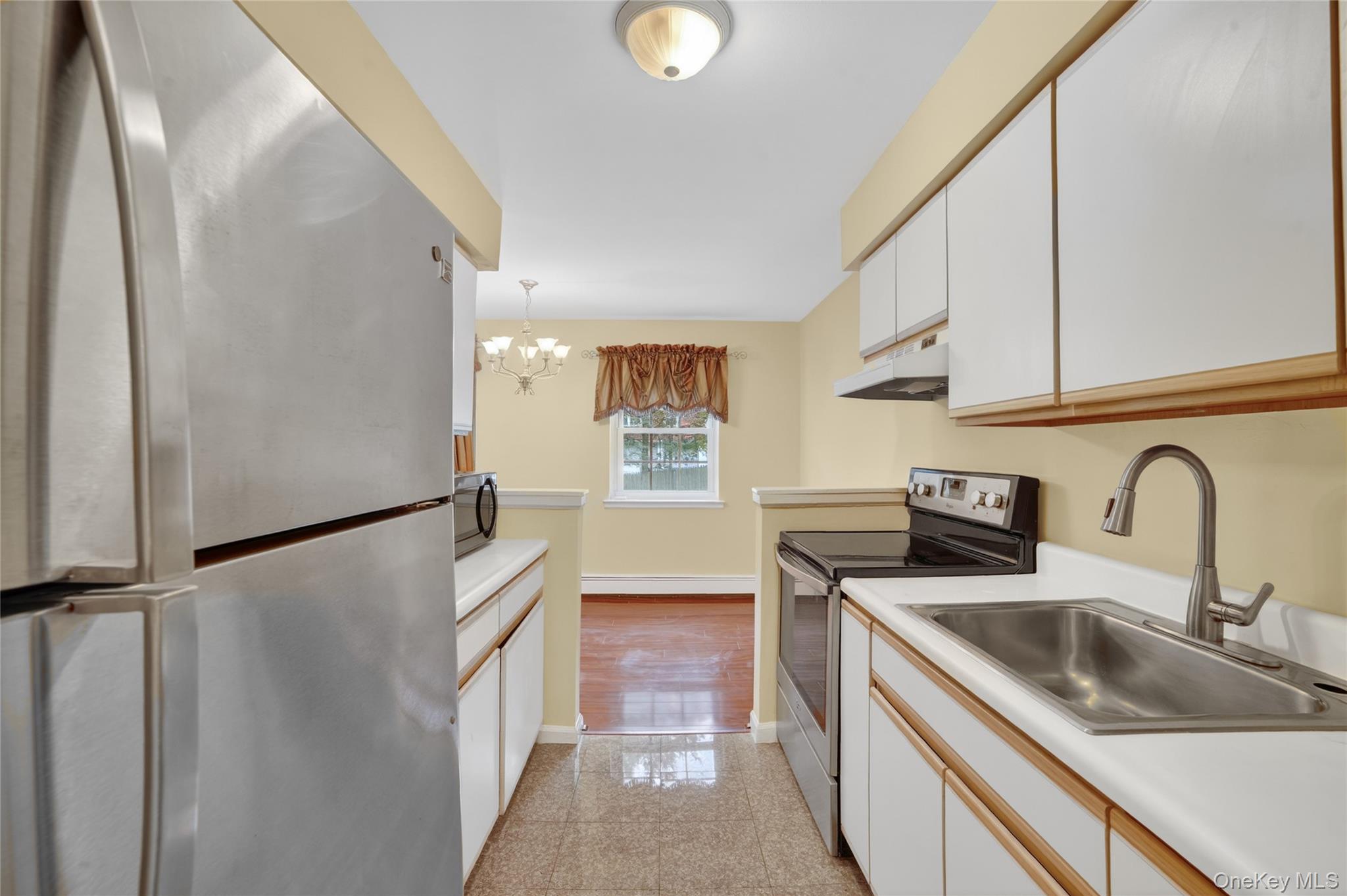 #5 photo, 107 Nottingham Road, Bedford Hills , NY 10507