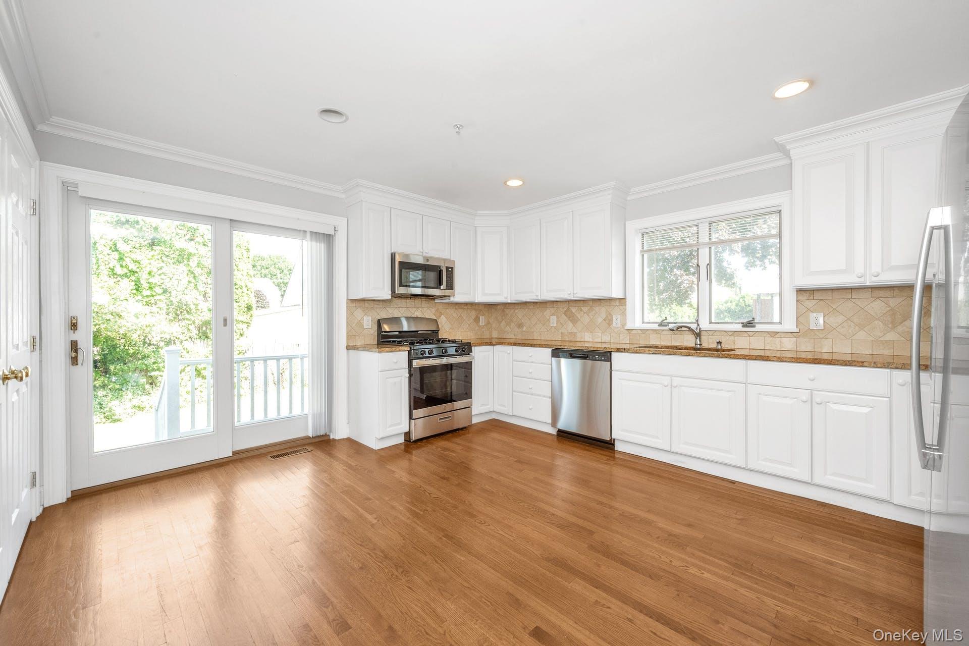 #6 photo, 69 Ellsworth Avenue, Harrison , NY 10528