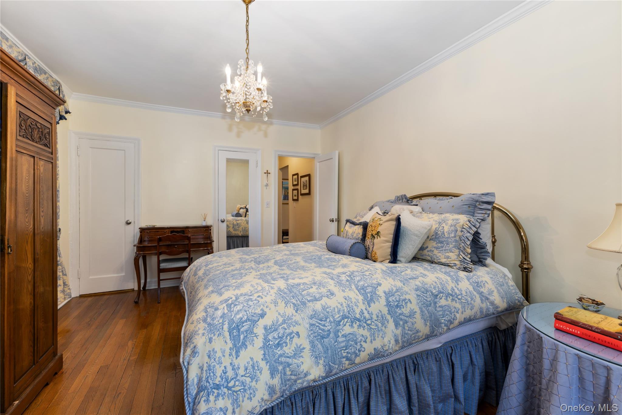 #15 photo, 35 Parkview Avenue, Bronxville , NY 10708