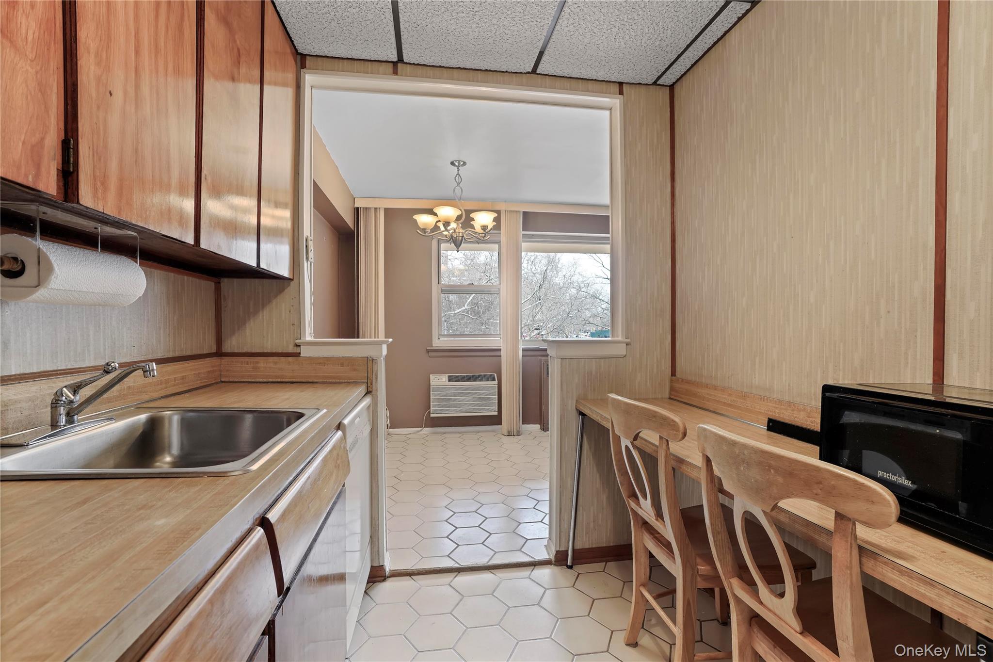 #13 photo, 151-31 88th Street, কুইন্‌স Howard Beach , NY 11414