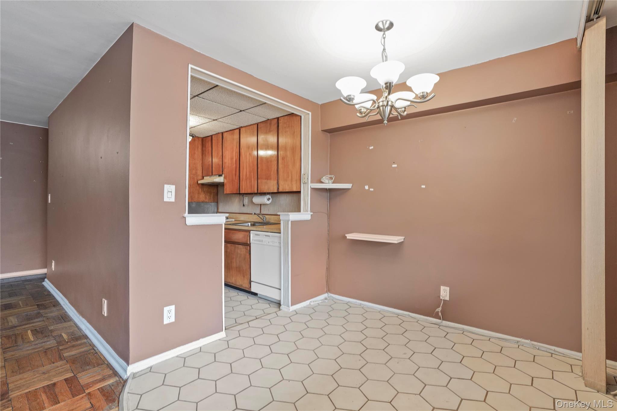 #8 photo, 151-31 88th Street, কুইন্‌স Howard Beach , NY 11414