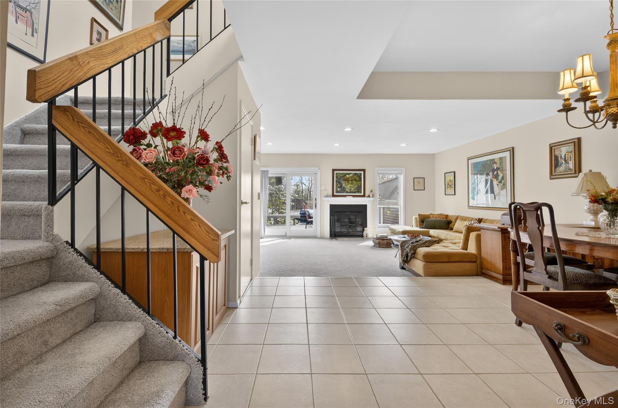 #6 photo, 285 Carriage House Drive, नासाउ काउंटी Jericho , NY 11753