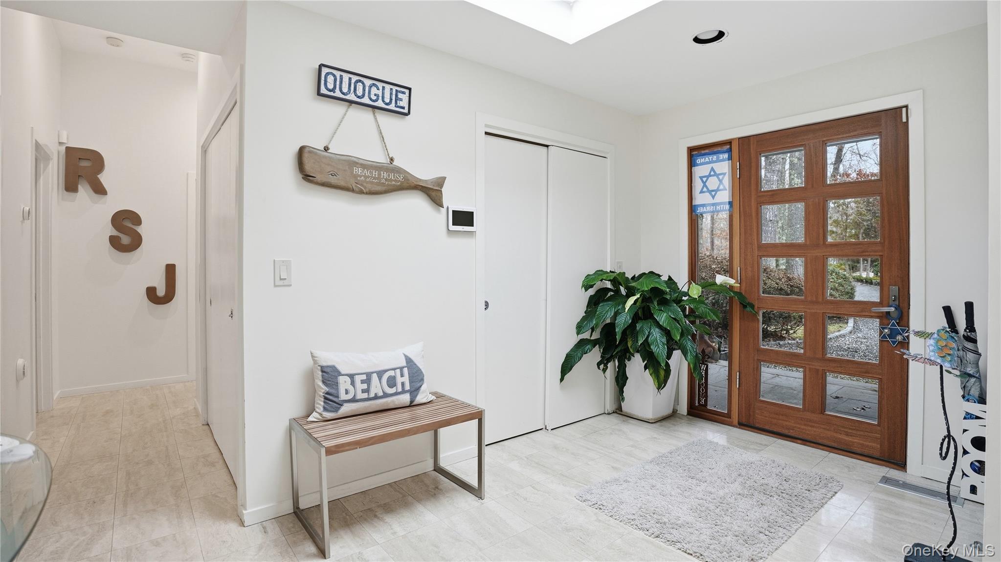 #2 photo, 15 Blueberry Lane, Quogue , NY 11959