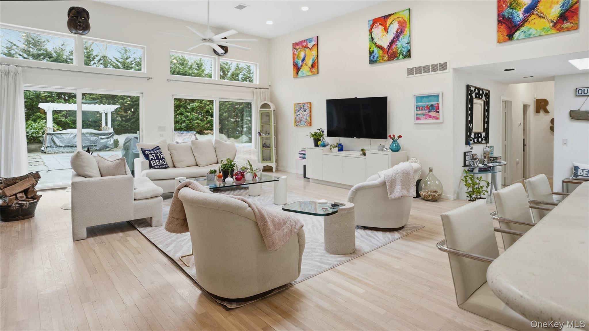 #9 photo, 15 Blueberry Lane, Quogue , NY 11959