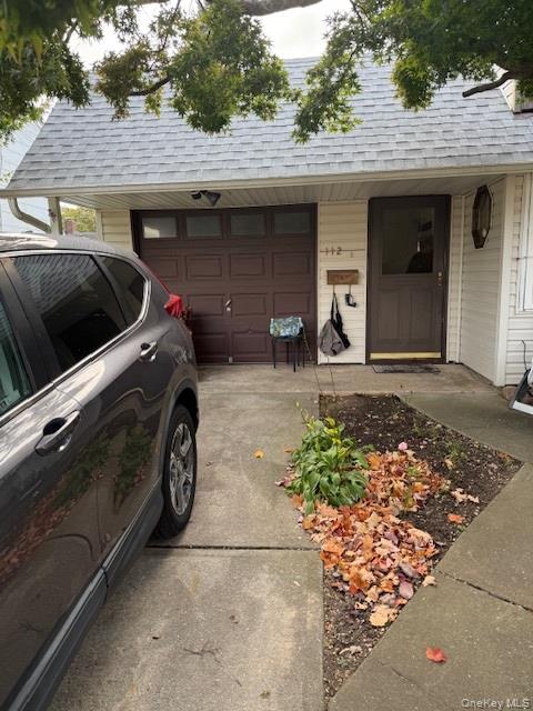 #4 photo, 112 Gun Lane, Levittown , NY 11756