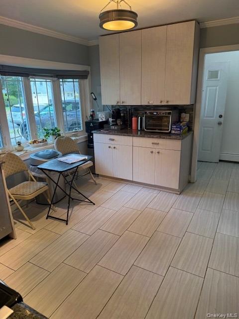 #8 photo, 112 Gun Lane, Levittown , NY 11756