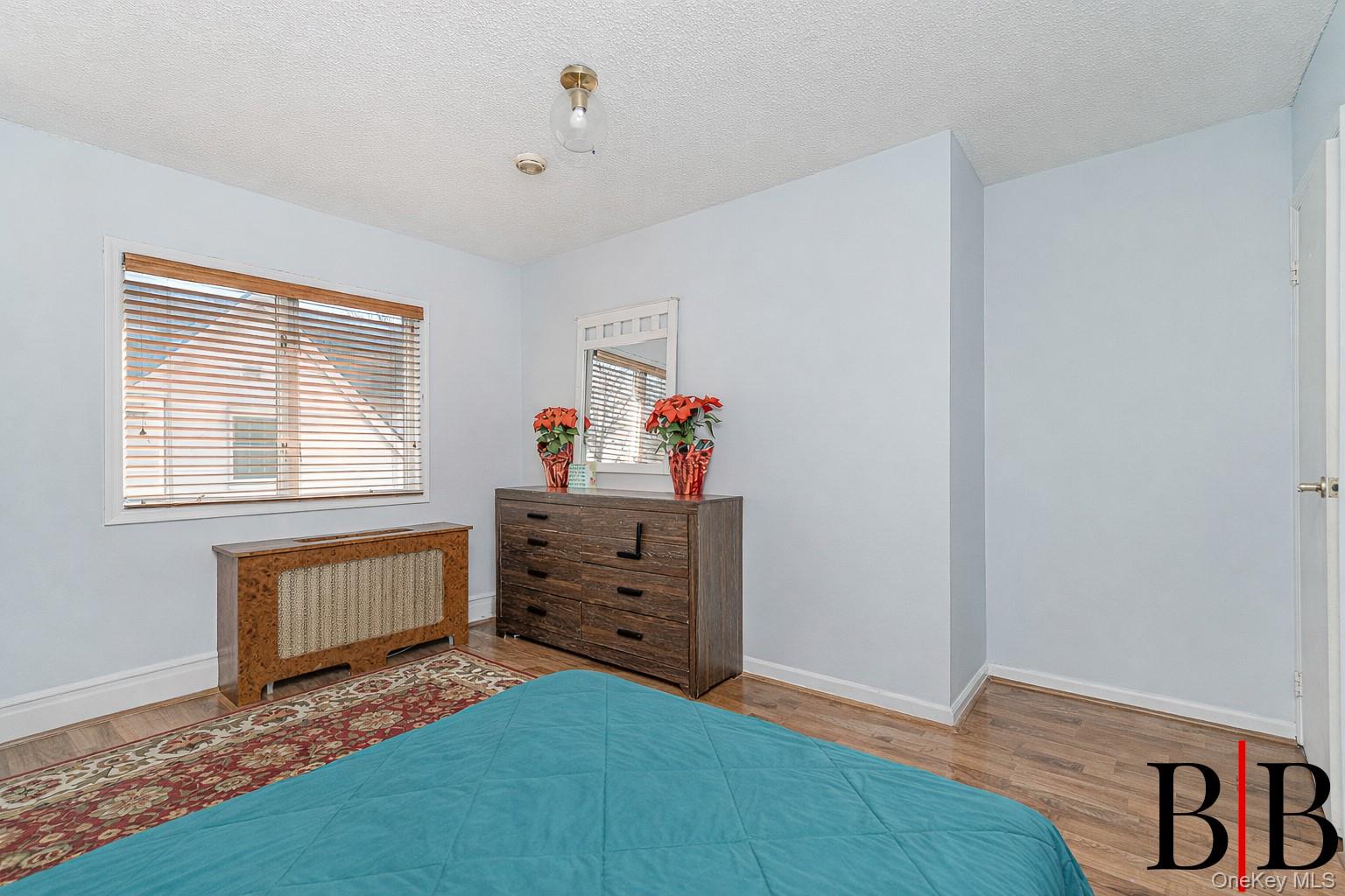 #16 photo, 69 Crystal Avenue, Staten Island , NY 10302