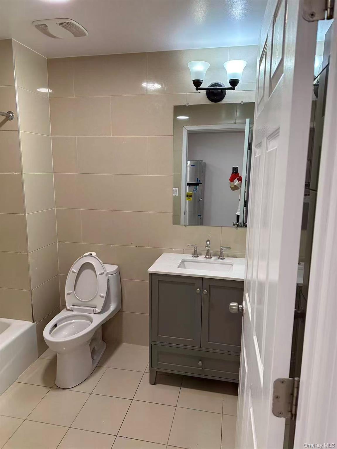 #7 photo, 32-24 137TH Street, Flushing , NY 11354