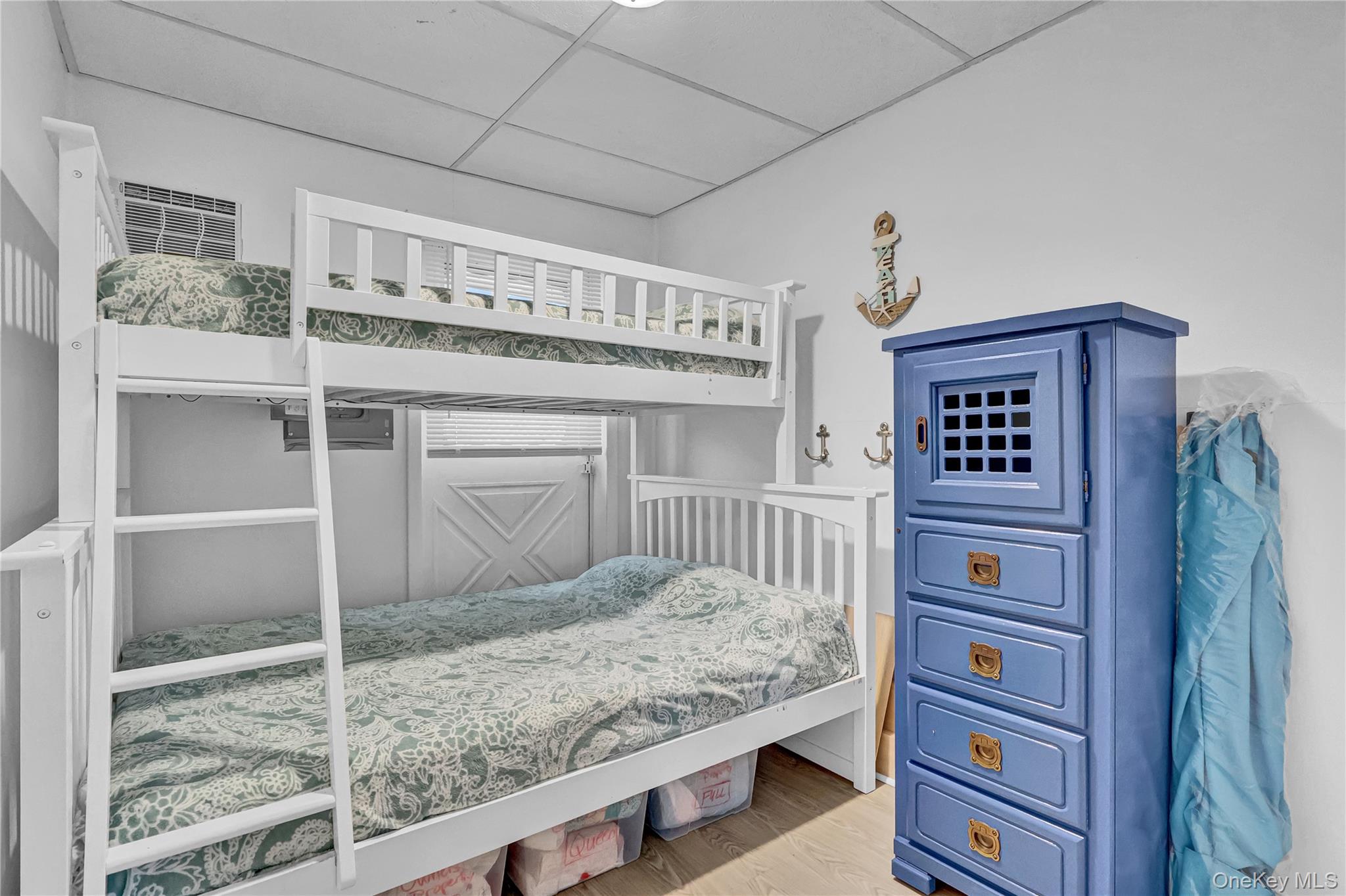 #13 photo, 21 Cottage Road, Baiting Hollow , NY 11933