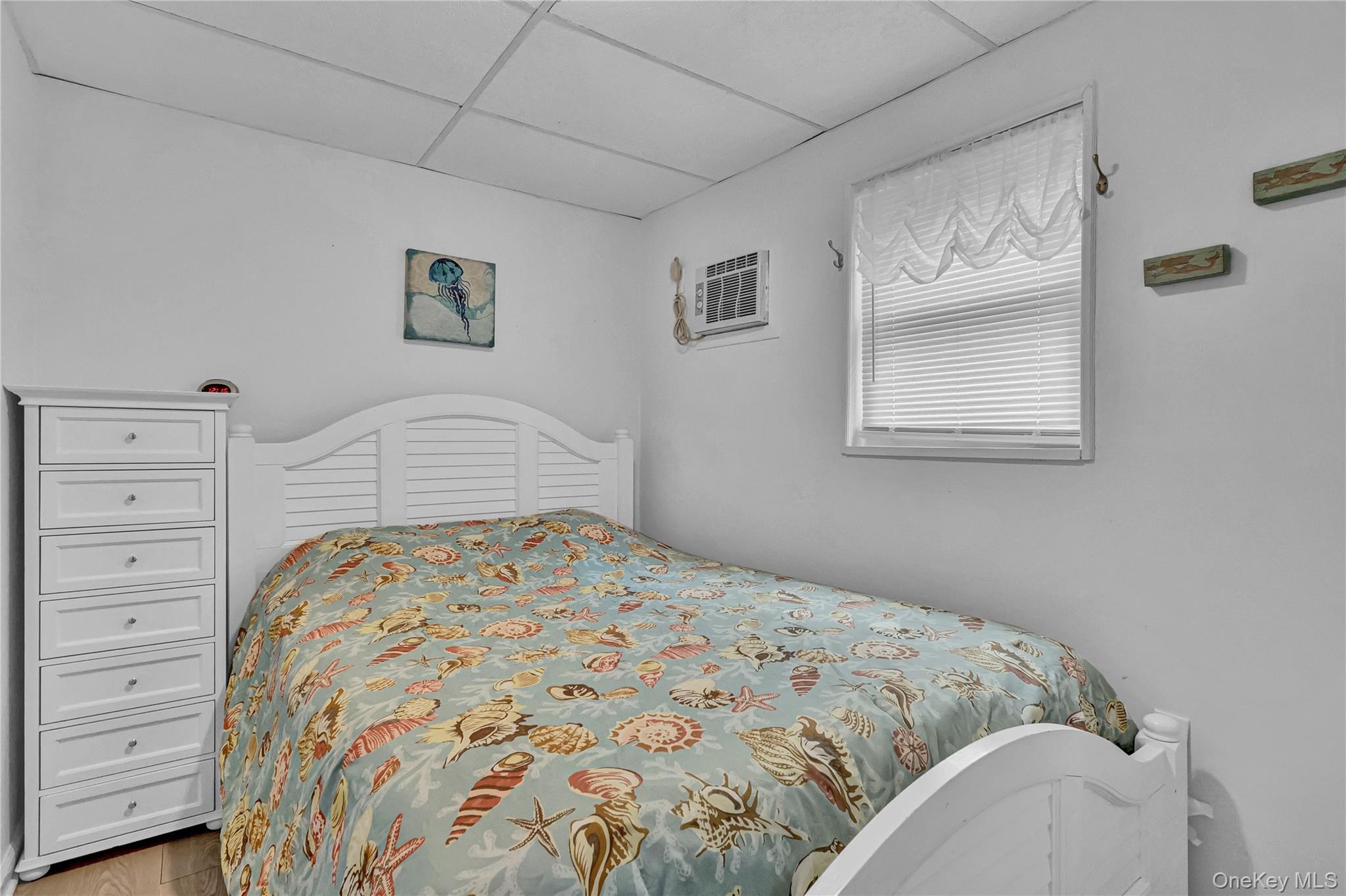 #14 photo, 21 Cottage Road, Baiting Hollow , NY 11933