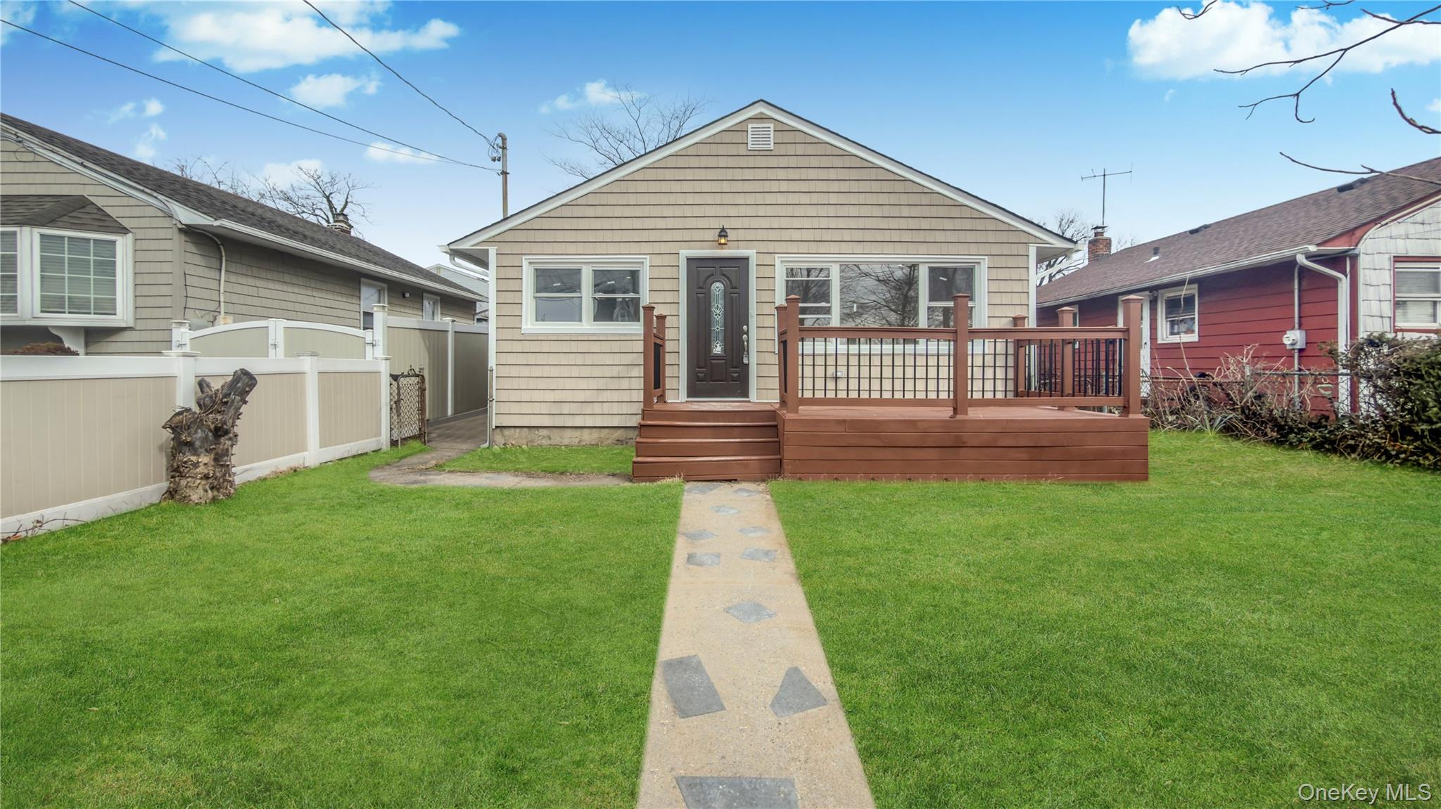 #9 photo, 27 Sewell Street, Hempstead , NY 11550