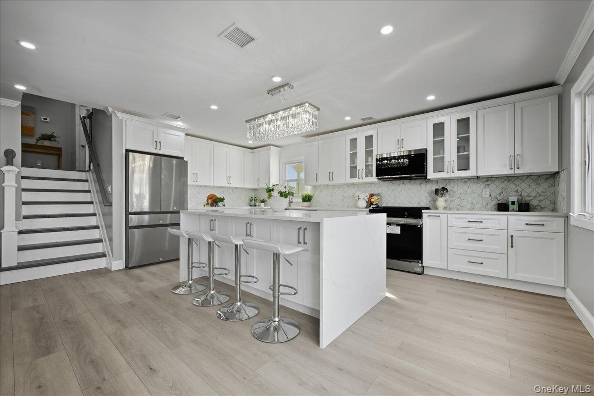 #10 photo, 1050 Hastings Street, Baldwin , NY 11510