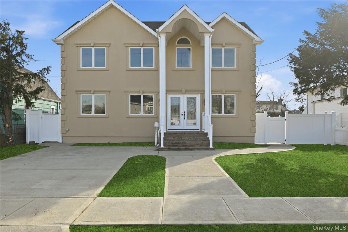 #2 photo, 1050 Hastings Street, Baldwin , NY 11510