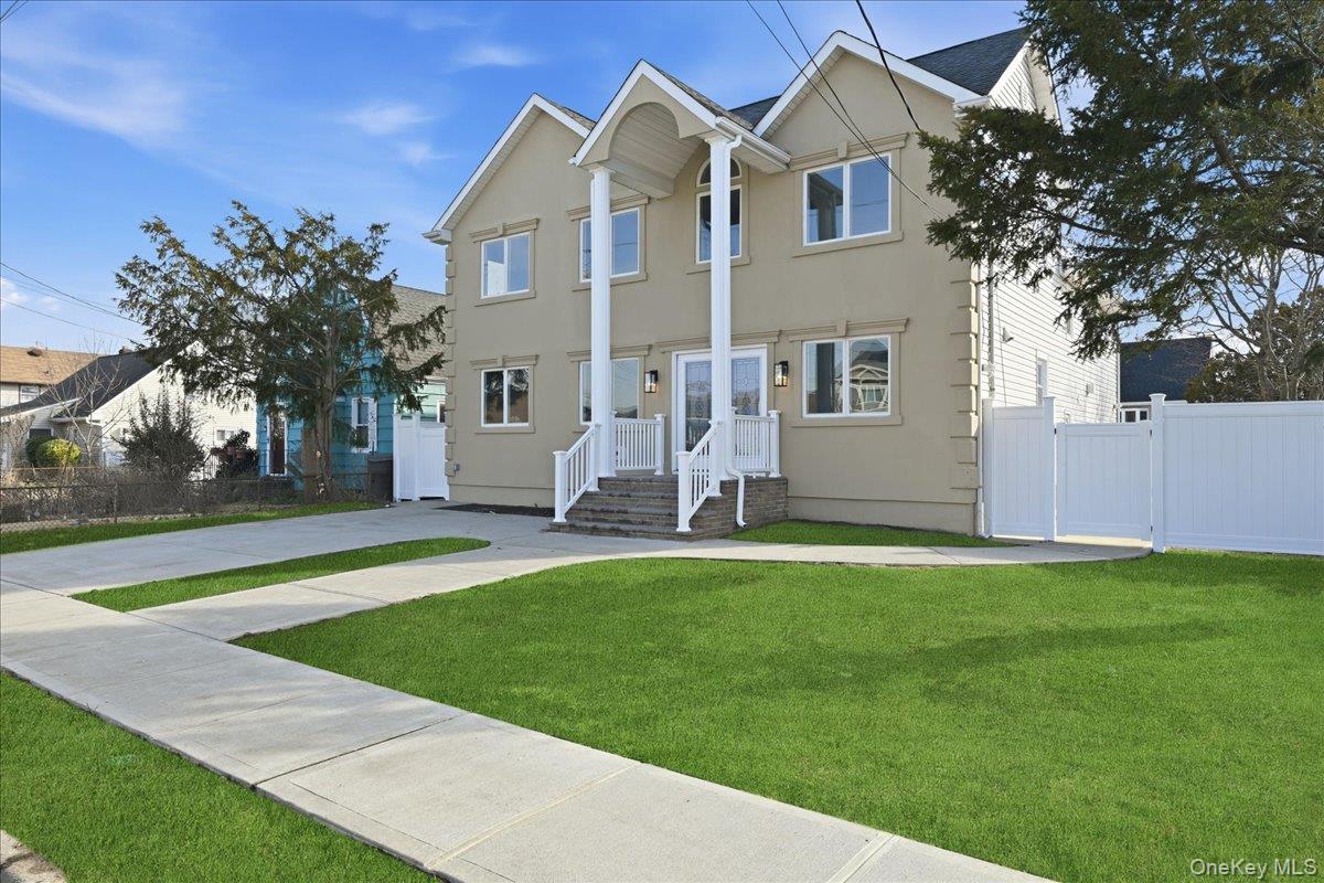 #3 photo, 1050 Hastings Street, Baldwin , NY 11510