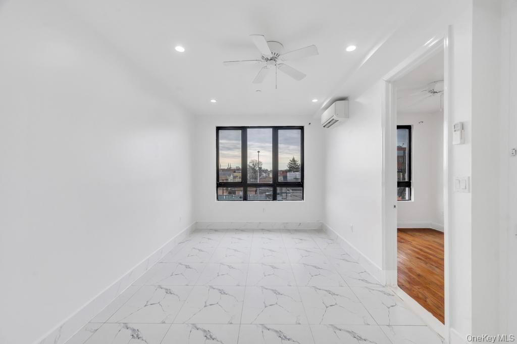 #3 photo, 125-11 101st Avenue, Richmond Hill S. , NY 11419