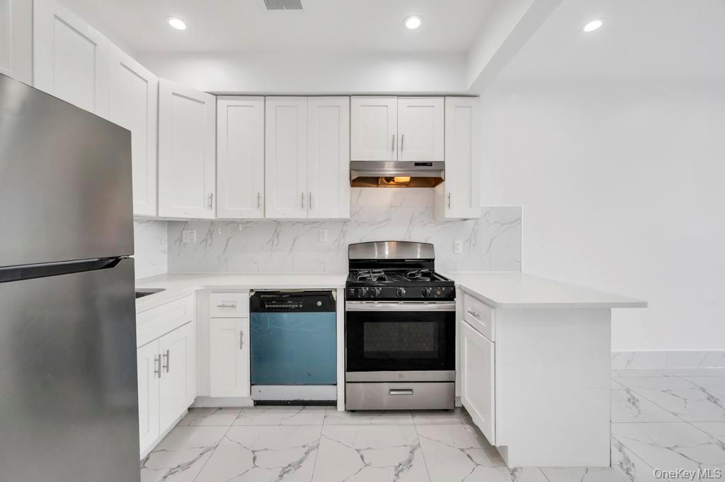 #5 photo, 125-11 101st Avenue, Richmond Hill S. , NY 11419