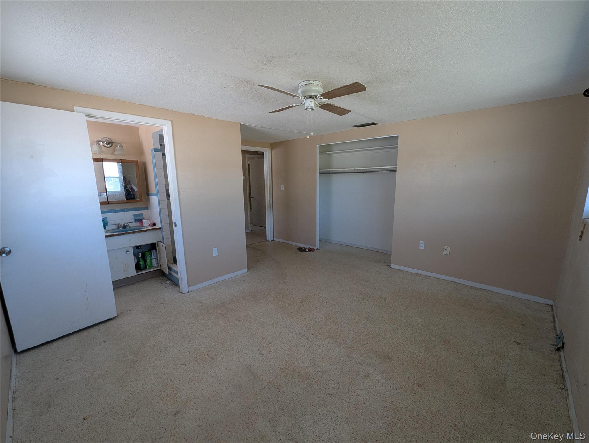 #4 photo, 7416 Star Dust Drive, Glen Cove , NY 34668