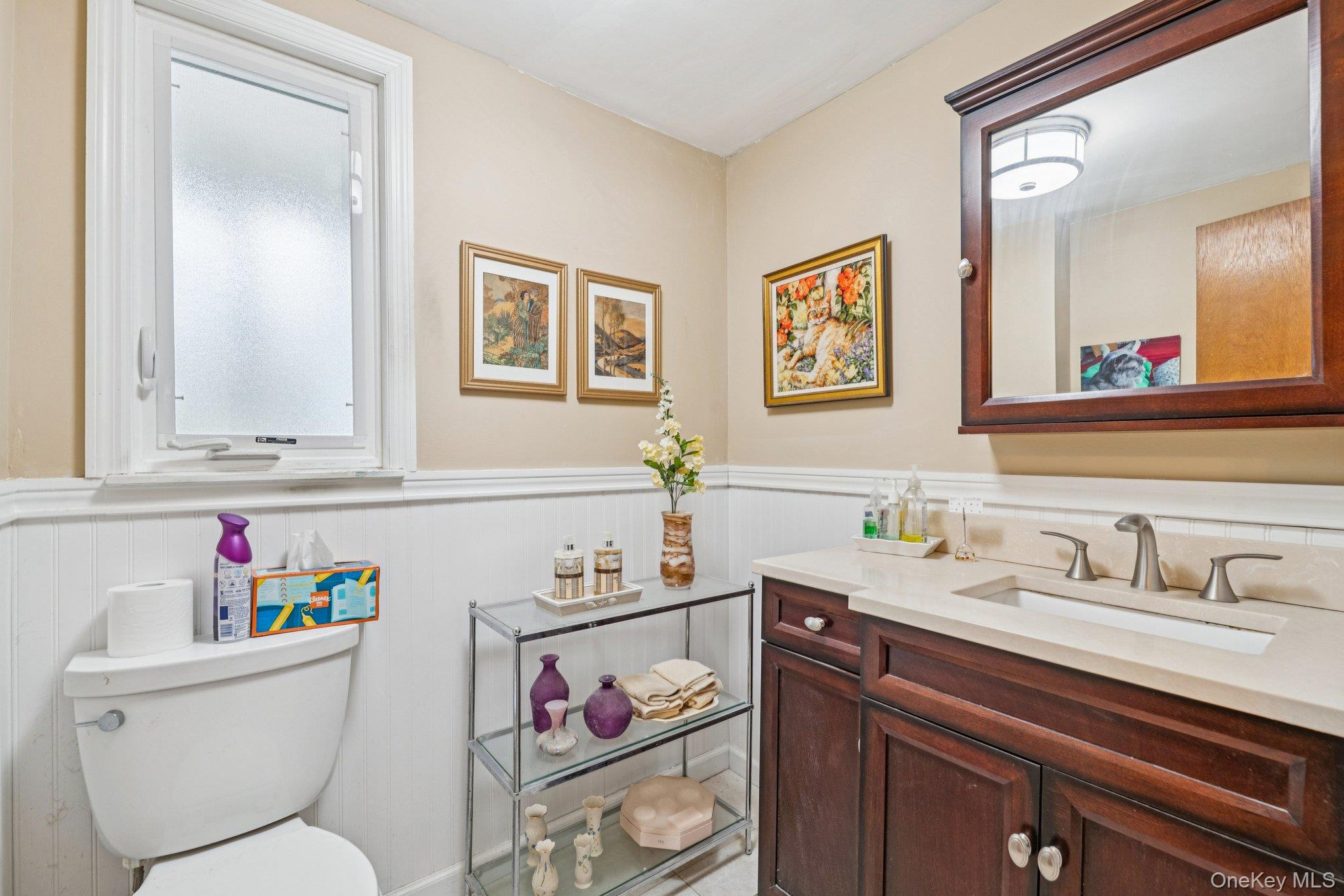 #14 photo, 192 Bengeyfield Drive, East Williston , NY 11596