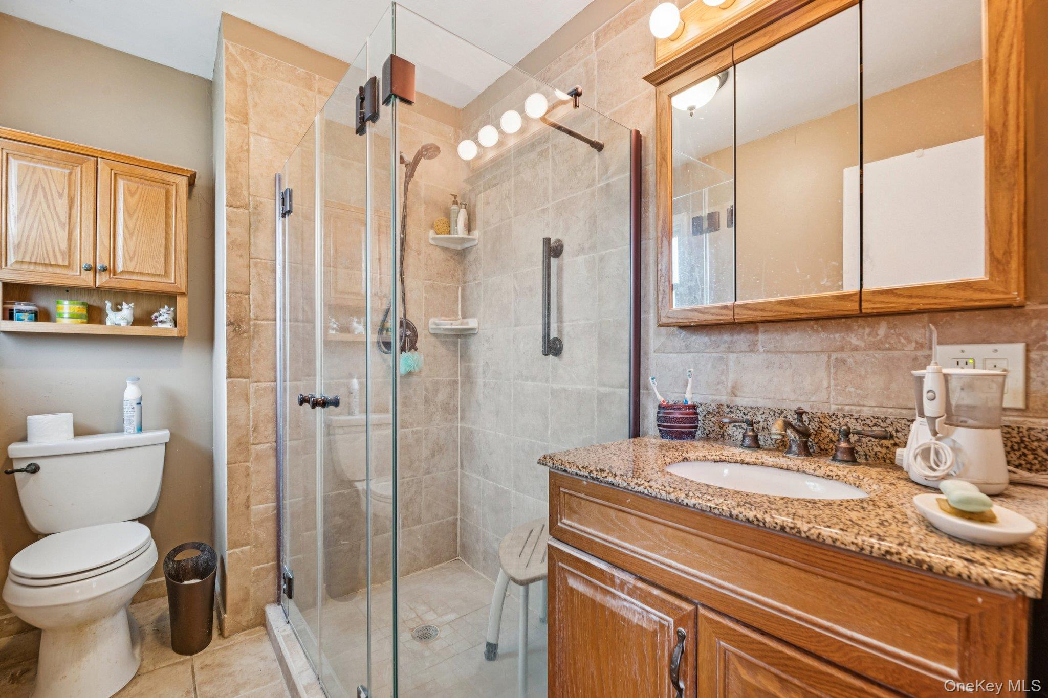 #15 photo, 192 Bengeyfield Drive, East Williston , NY 11596