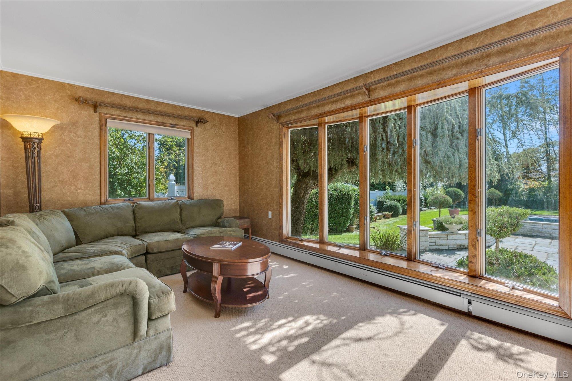 #11 photo, 14 Yeoman Drive, מחוז סאפוק East Northport , NY 11731