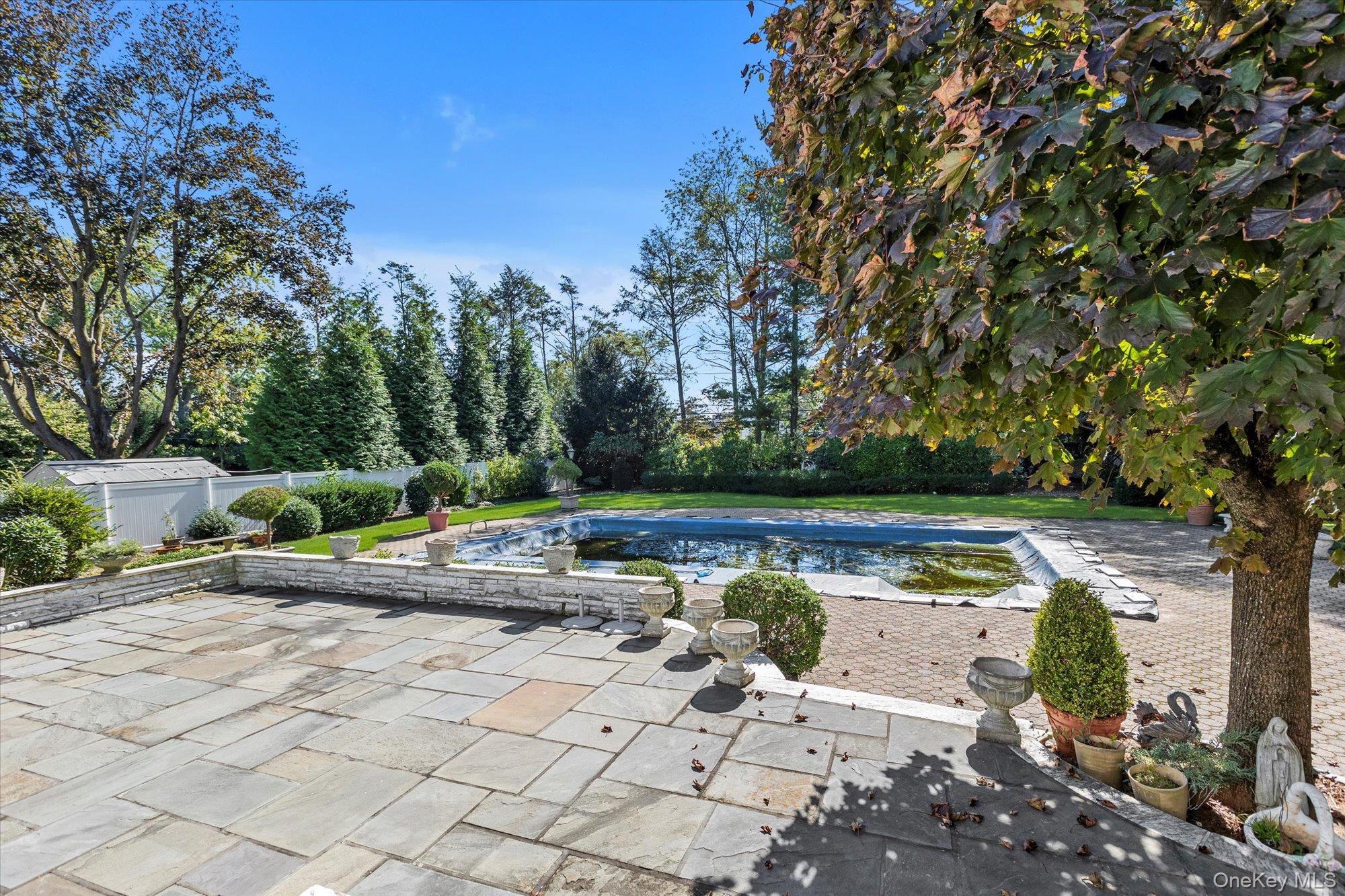 #20 photo, 14 Yeoman Drive, מחוז סאפוק East Northport , NY 11731