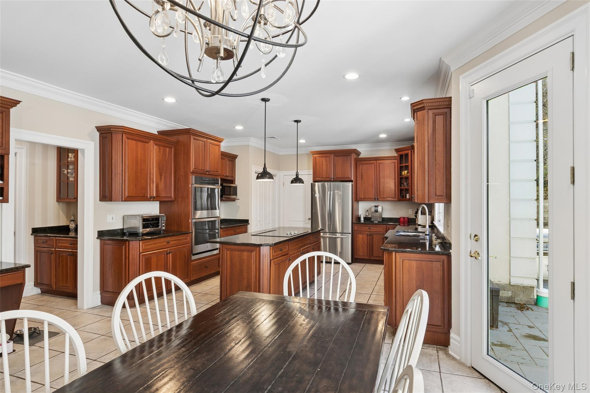 #11 photo, 1550 Laurel Hollow Road, Laurel Hollow , NY 11791