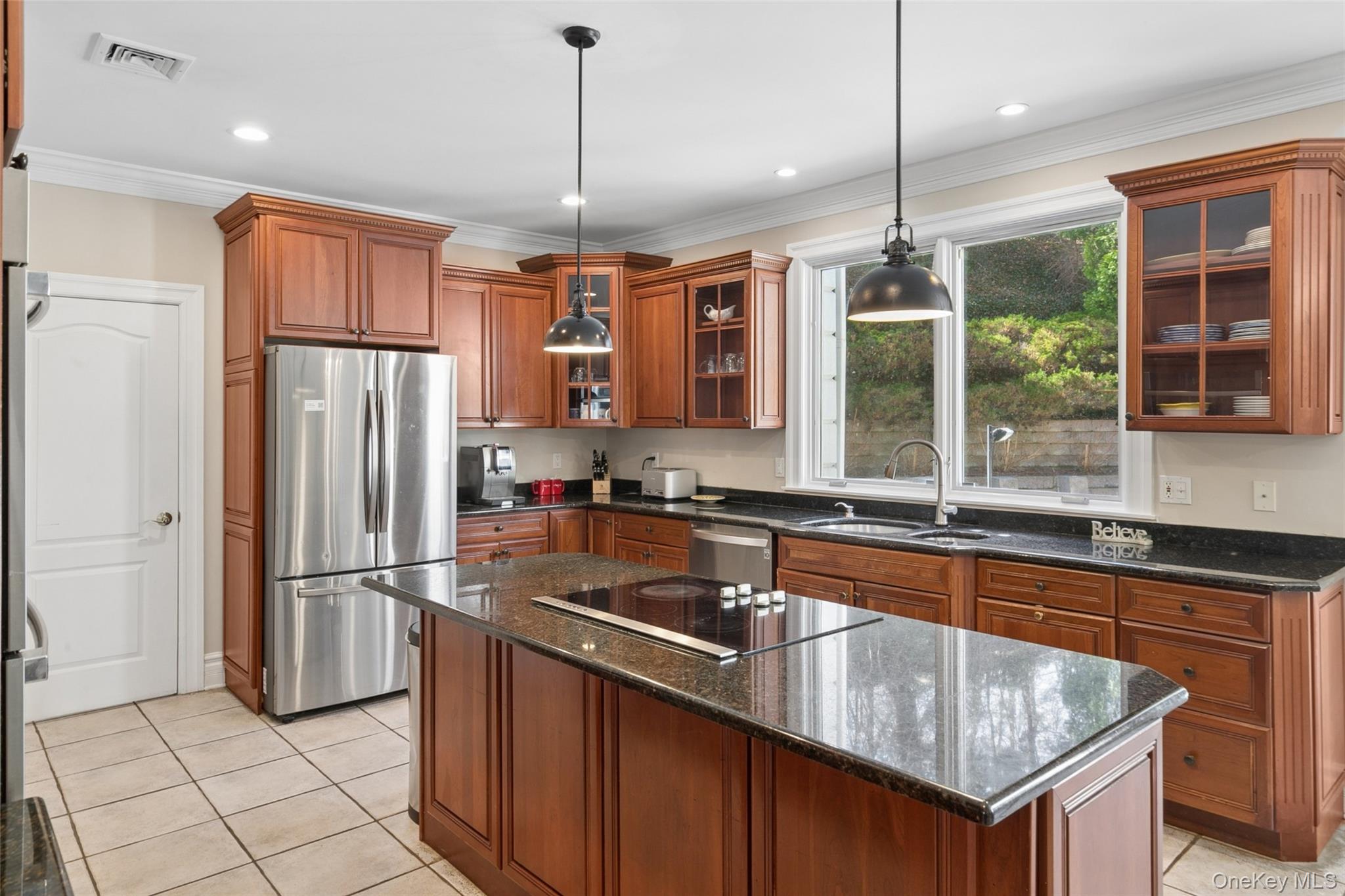 #12 photo, 1550 Laurel Hollow Road, Laurel Hollow , NY 11791