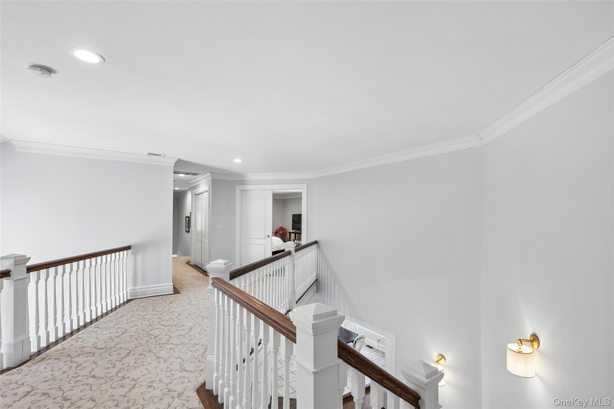 #15 photo, 1550 Laurel Hollow Road, Laurel Hollow , NY 11791