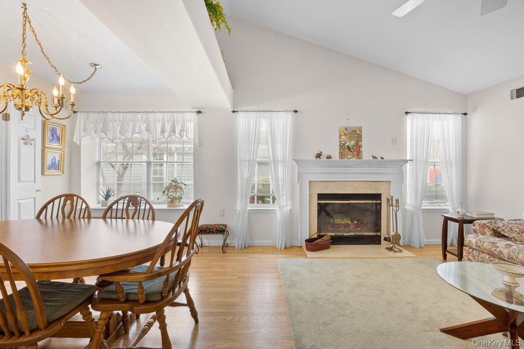 #9 photo, 16 Huntington Court, Ridge , NY 11961