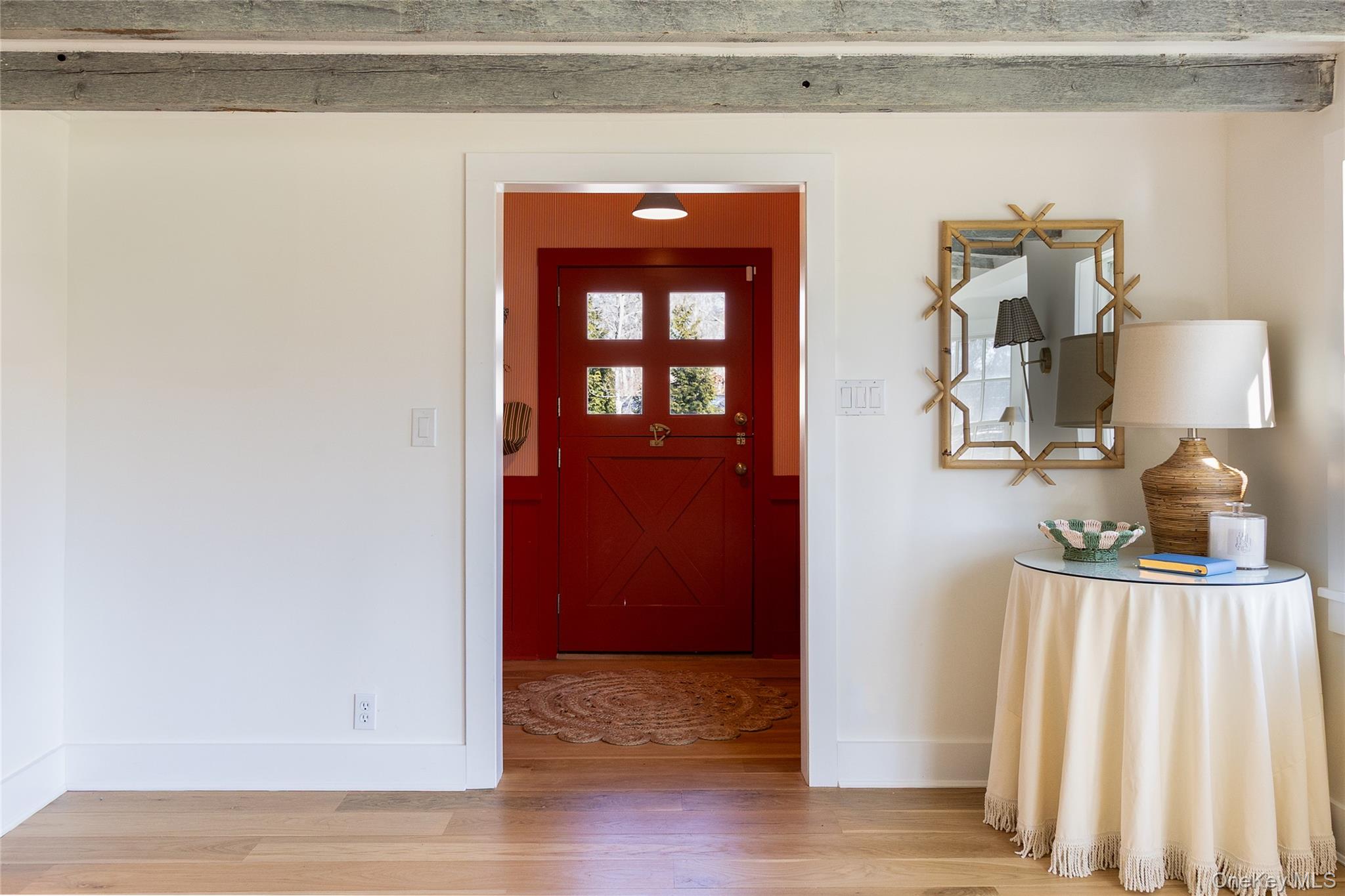 #6 photo, 98 South Road, Westhampton , NY 11977