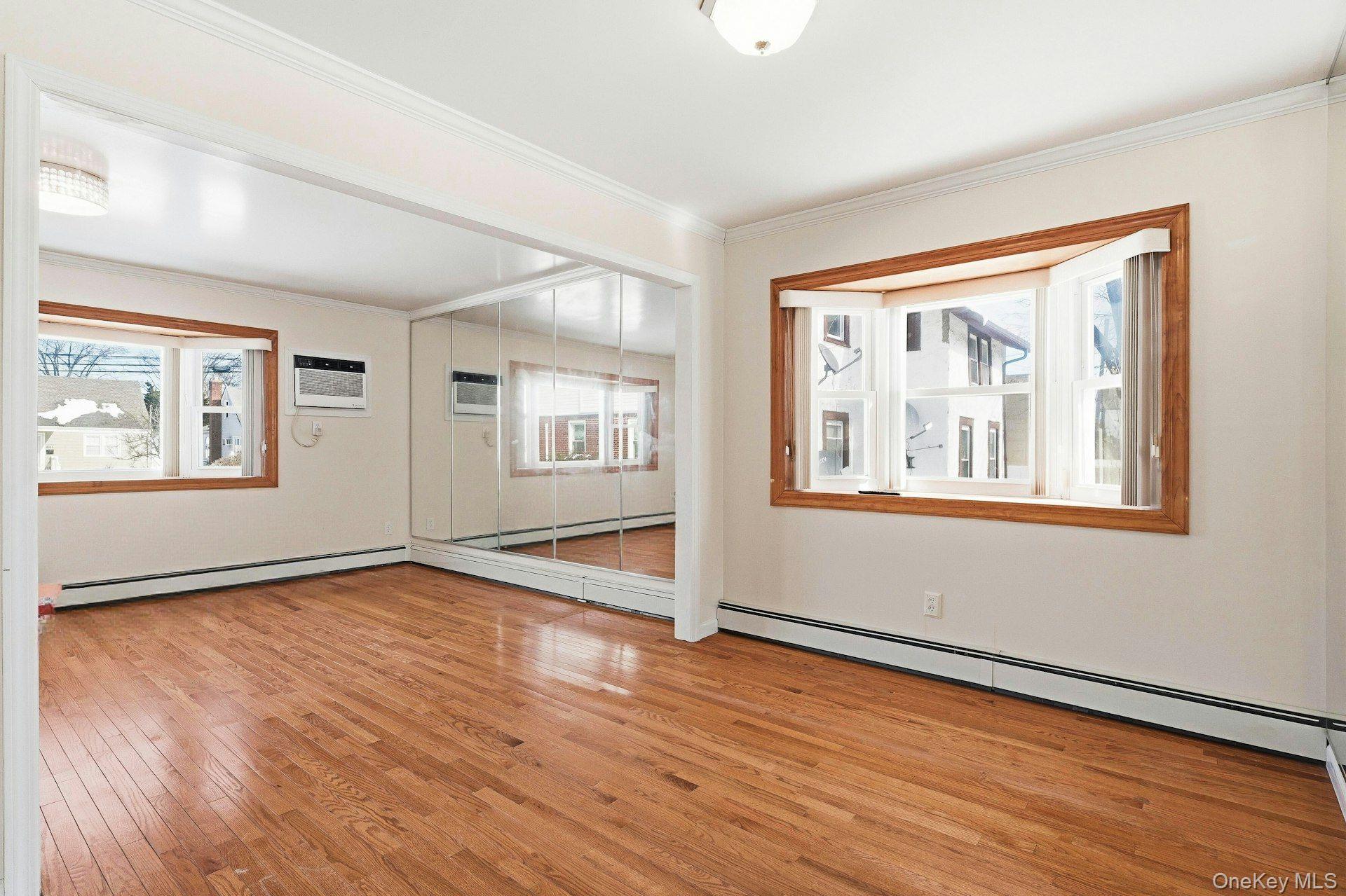 #10 photo, 1028 Thomas Avenue, Нассау ‖ Baldwin , NY 11510