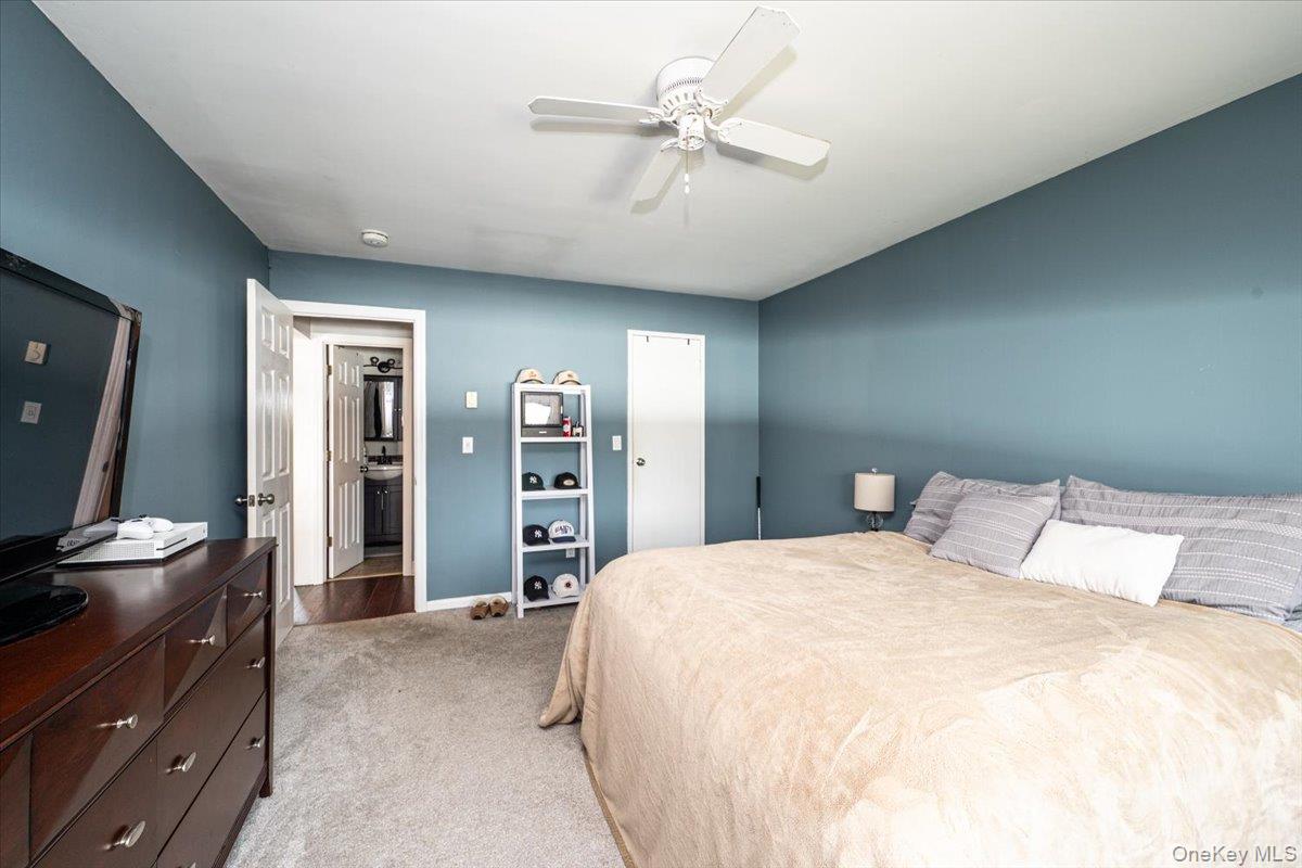 #11 photo, 40 W 4th Street, מחוז סאפוק Patchogue , NY 11772