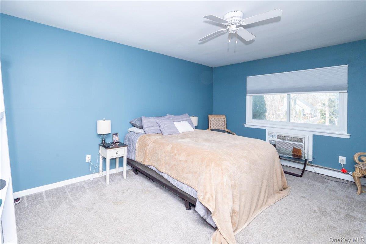 #13 photo, 40 W 4th Street, מחוז סאפוק Patchogue , NY 11772