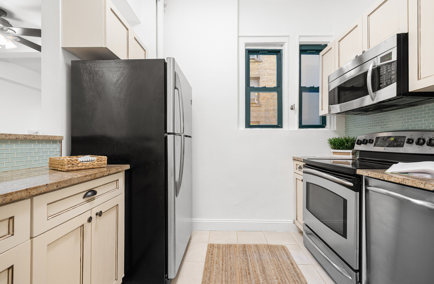 #9 photo, 65 W 95TH Street, Upper West Side , NY 10025