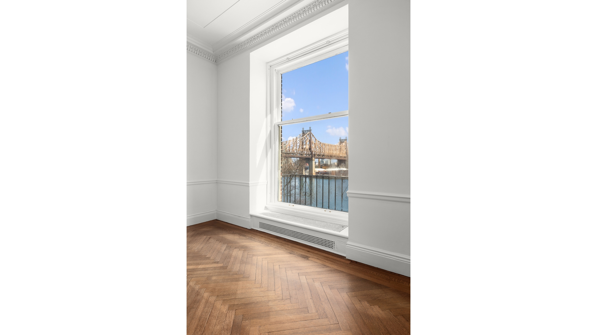 #7 photo, 1 SUTTON Place S, Sutton Place , NY 10022