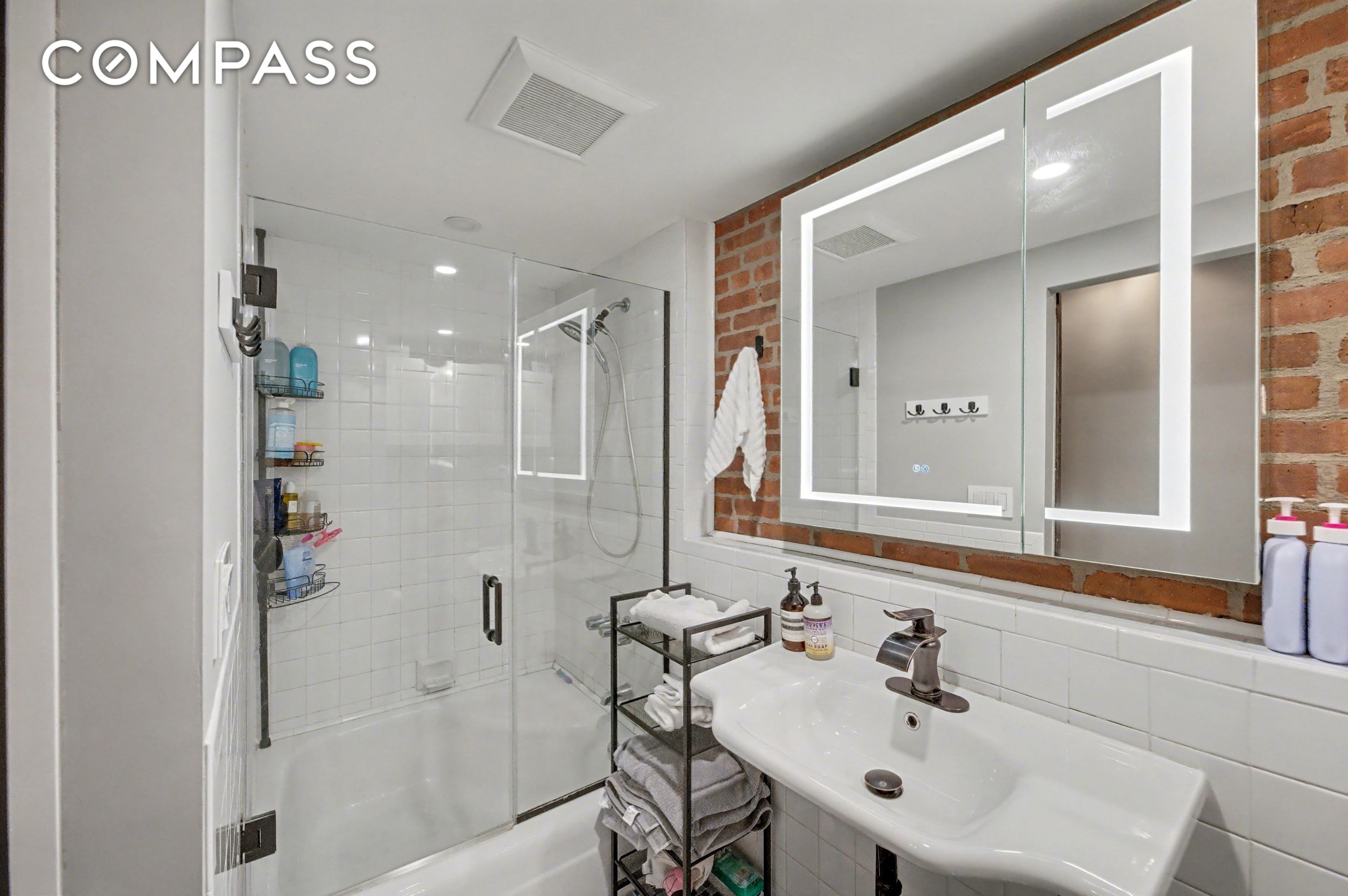 #9 photo, 132 Joralemon Street, Brooklyn Heights , NY 11201