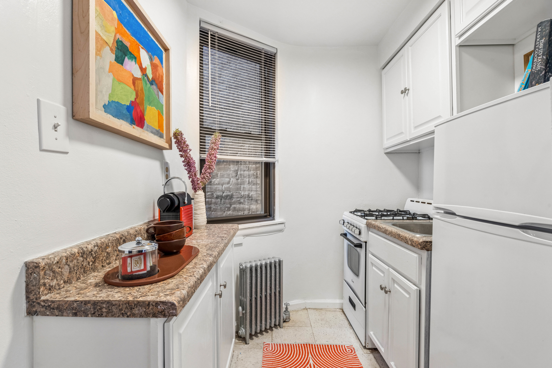 #6 photo, 431 W 54TH Street, Hell's Kitchen , NY 10019